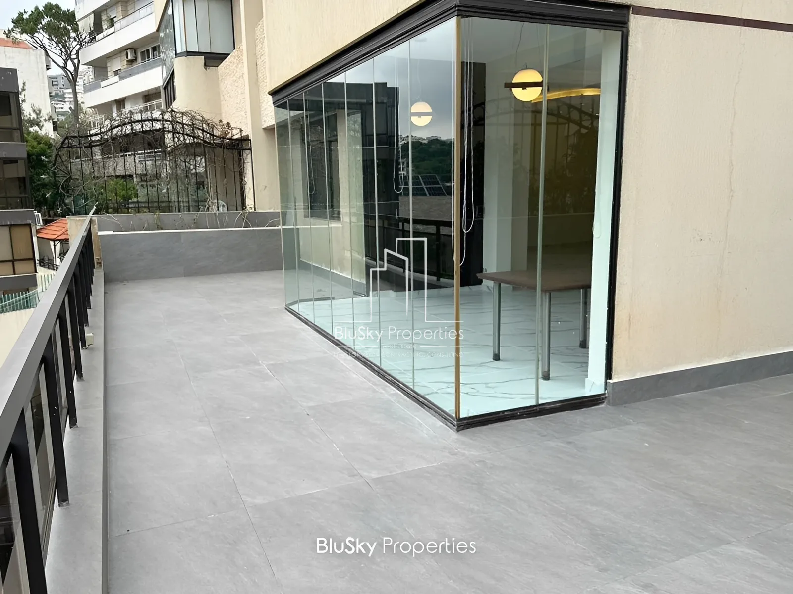Apartment for Sale in Broumana - 3 bed, 5 bath