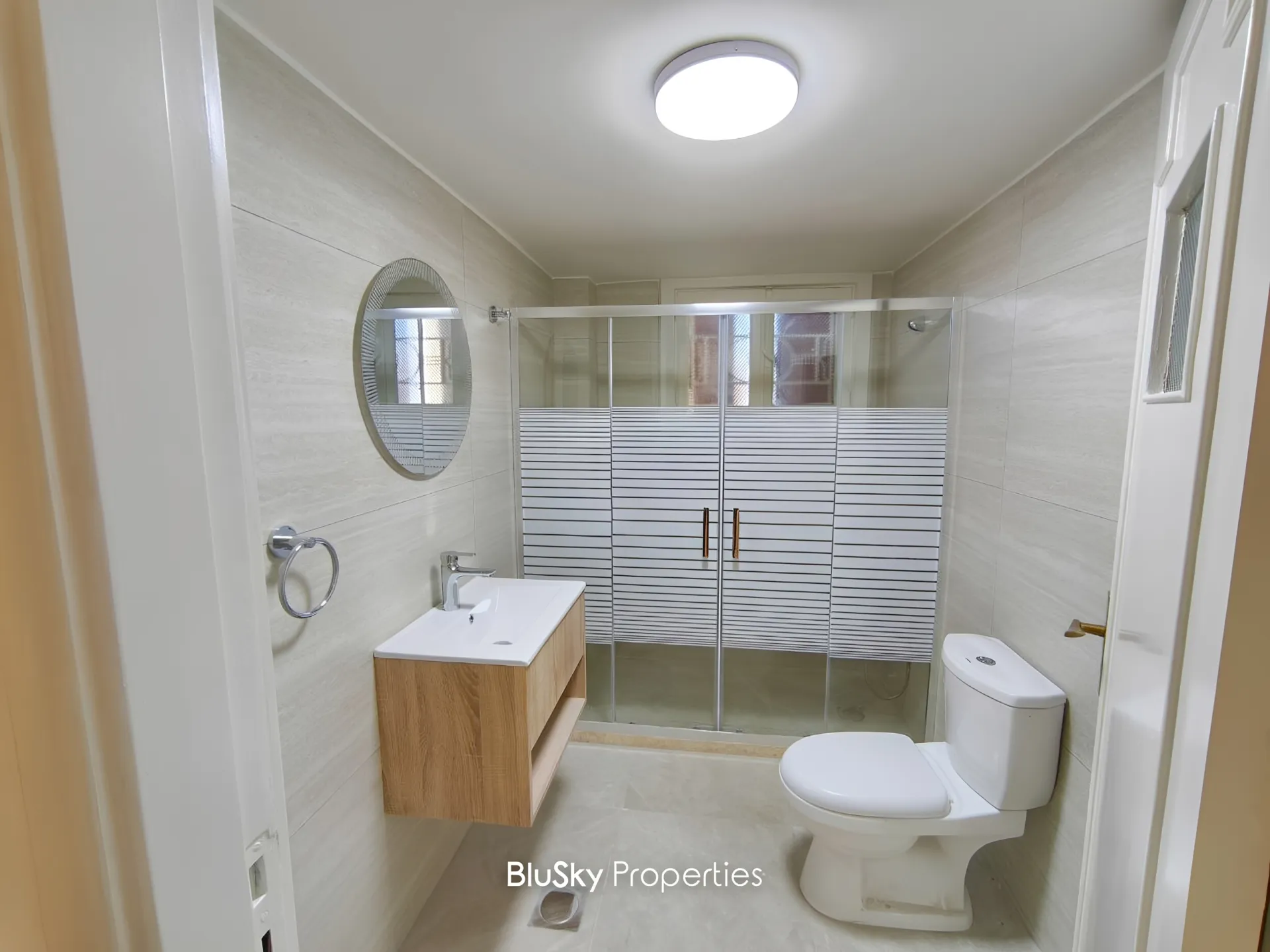 Apartment for rent in Mtayleb