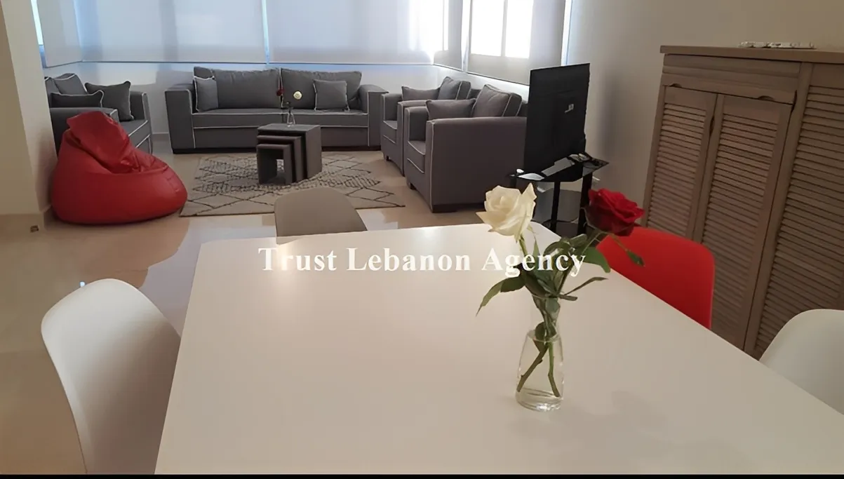 Apartment for Sale in Achrafieh Jeitaoui Lebanon - 1 bed, 2 bath