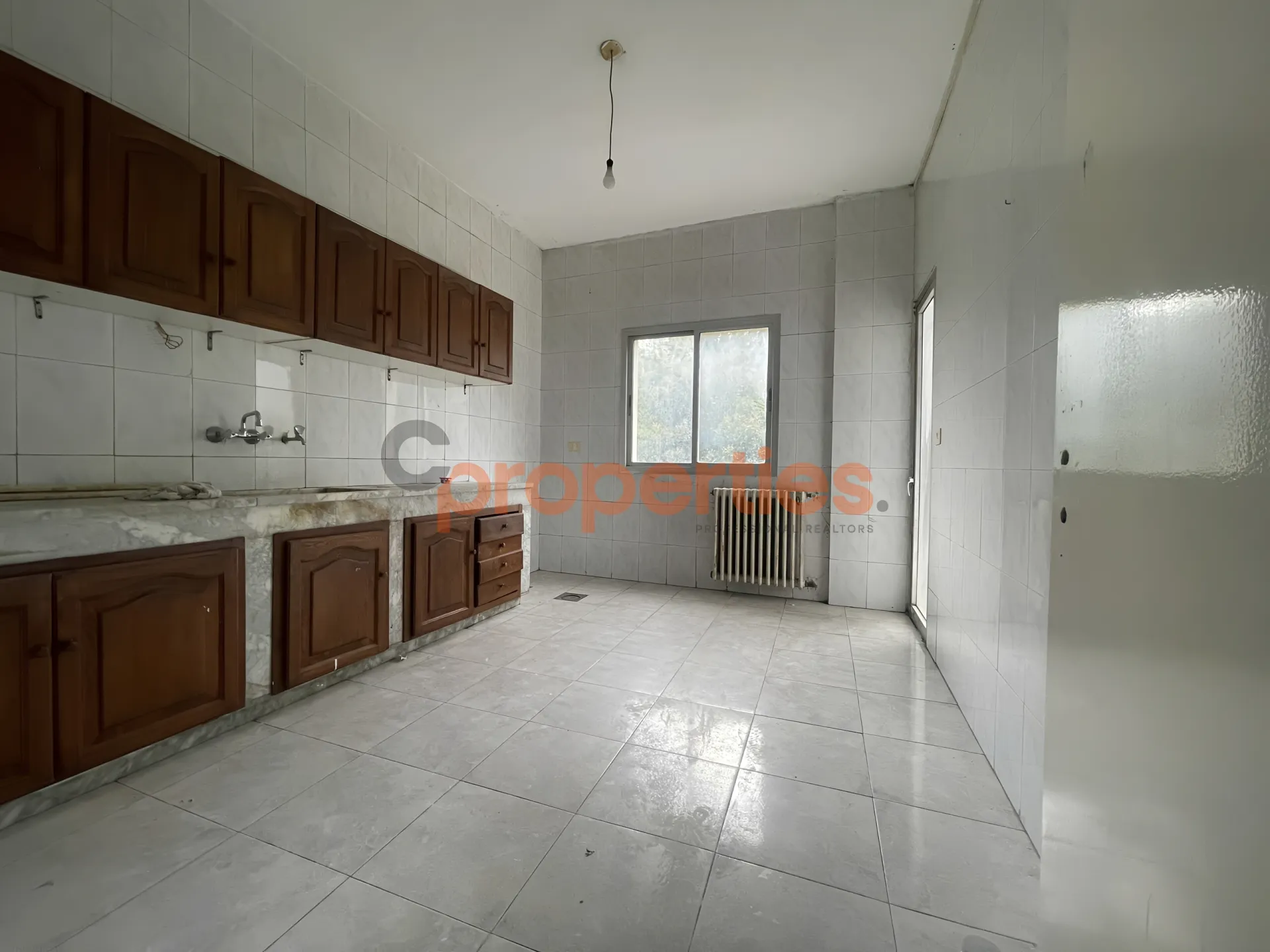 Apartment for Rent in Rayfoun