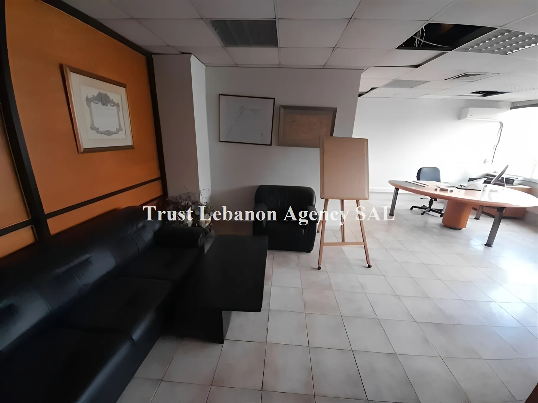 Office for rent in Hazmieh