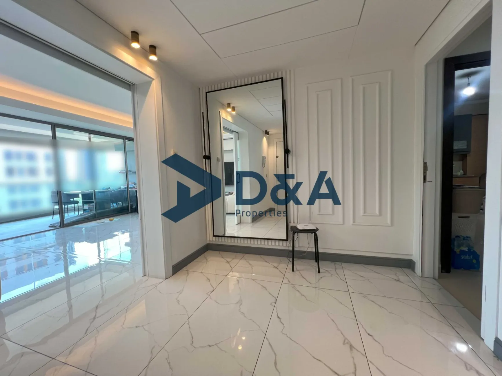 Apartment for sale in Achrafieh, Beirut, Lebanon - 3 bed, 4 bath