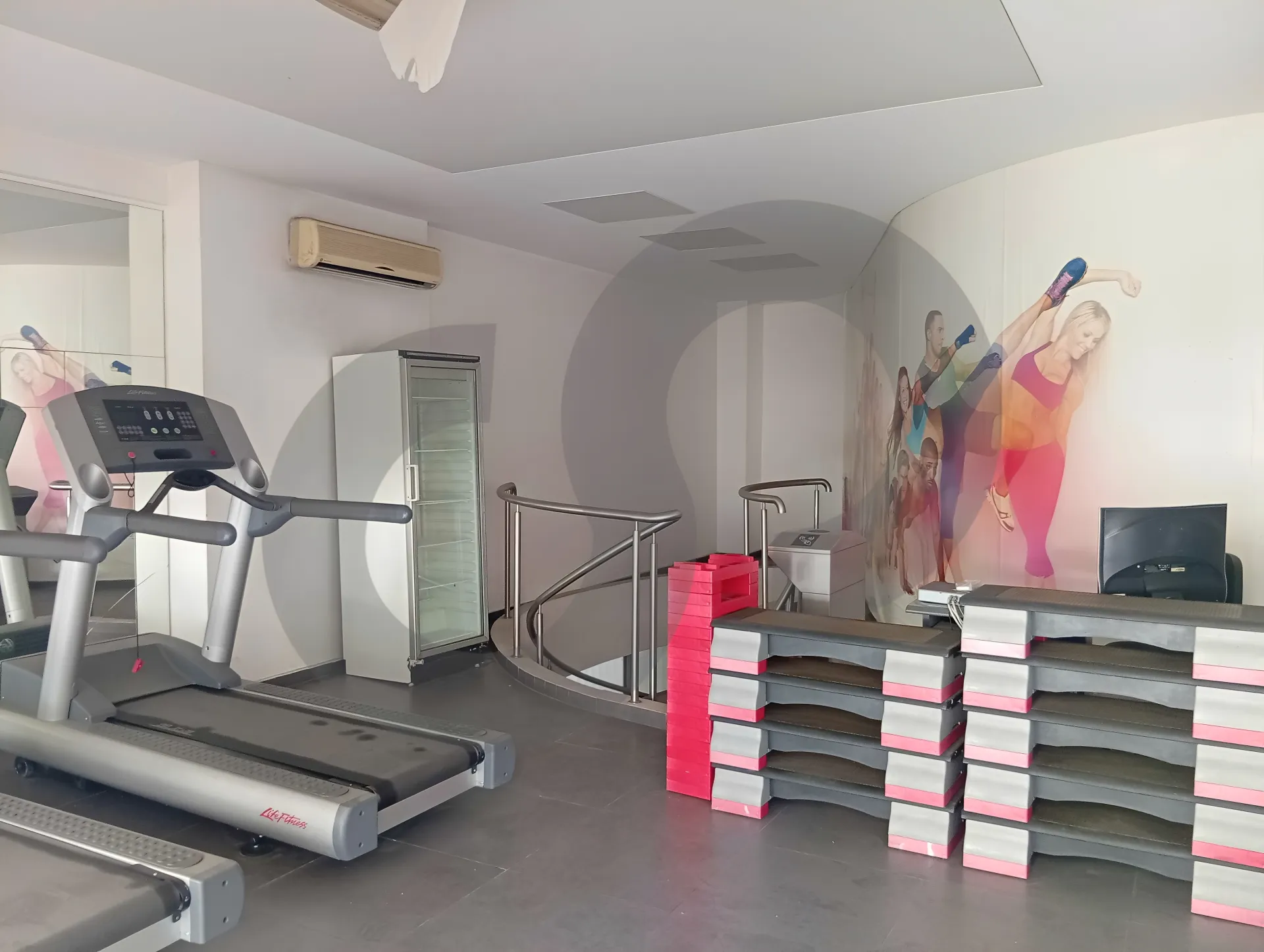 Showroom for Rent in Sassine