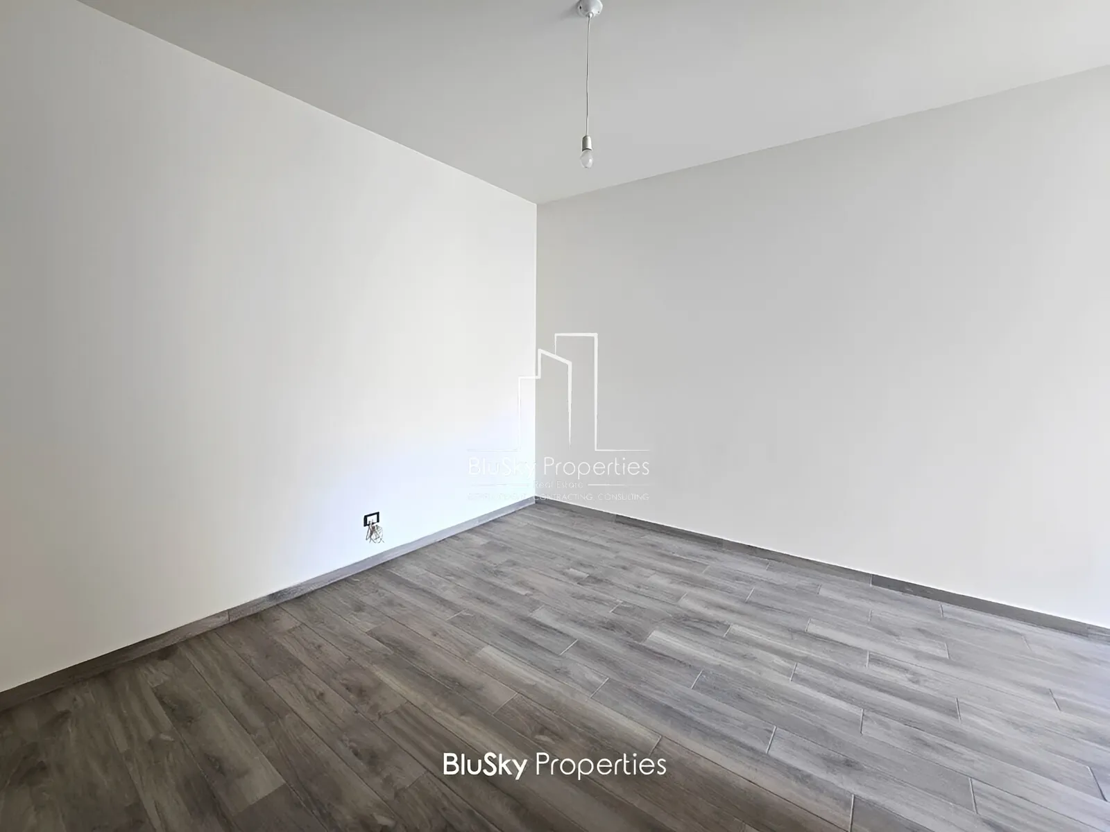 Apartment for Sale in Beit Meri