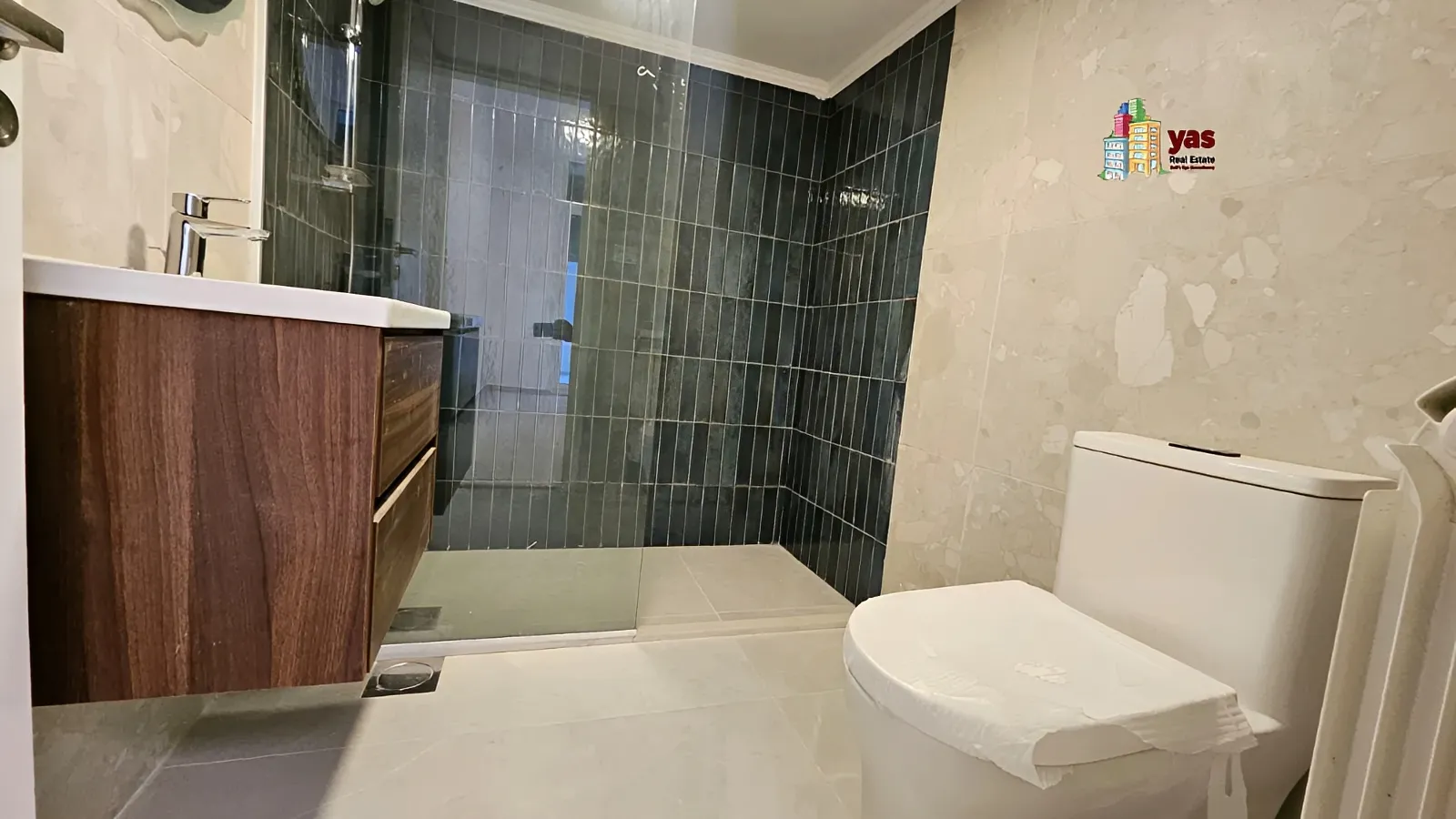 Apartment for Sale in Ballouneh