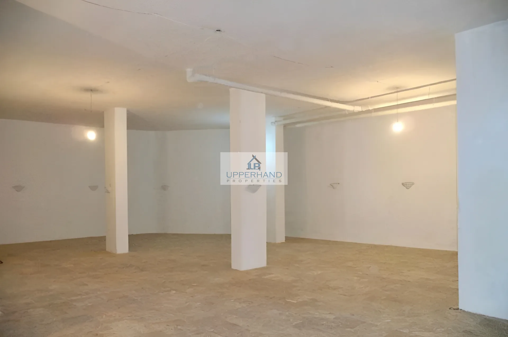 Warehouse for Sale in Sassine, Bayrut, Lebanon