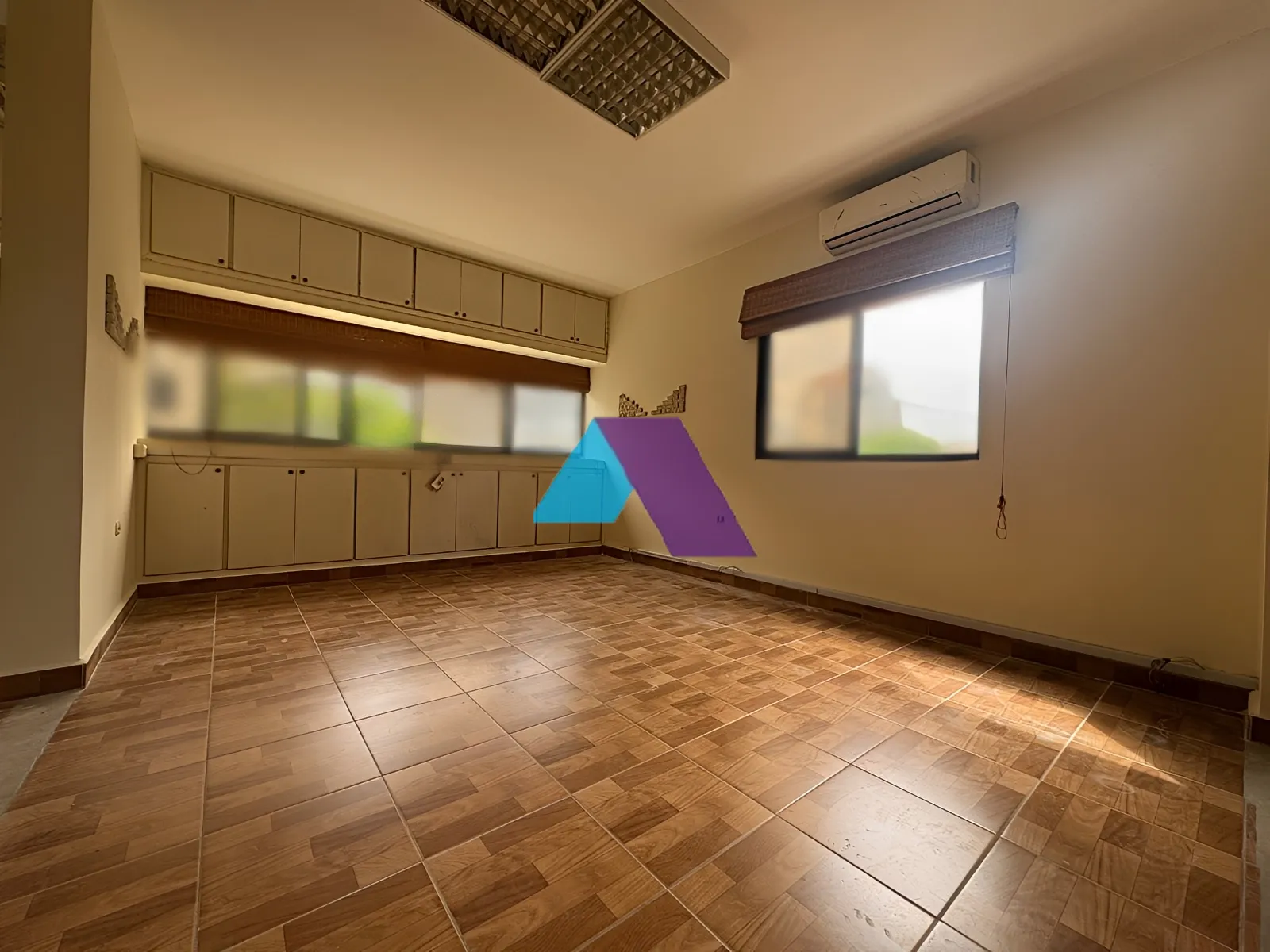 Office for Sale in Byblos