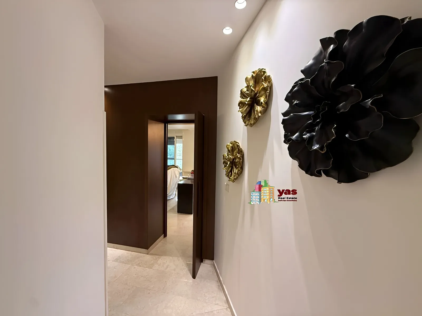 Apartment for Sale in Ballouneh - 3 bed, 4 bath