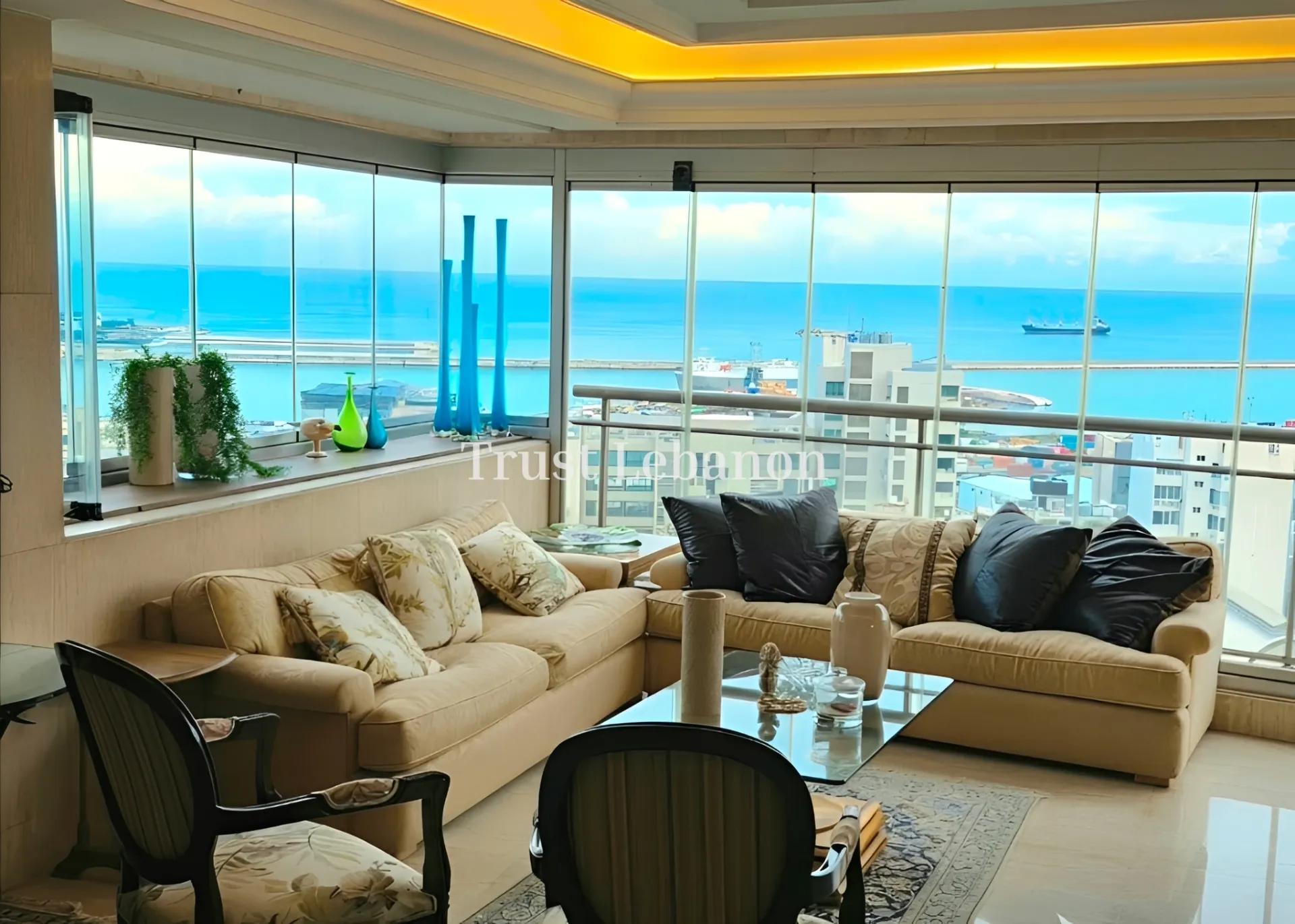 Apartment for rent in Sursock
