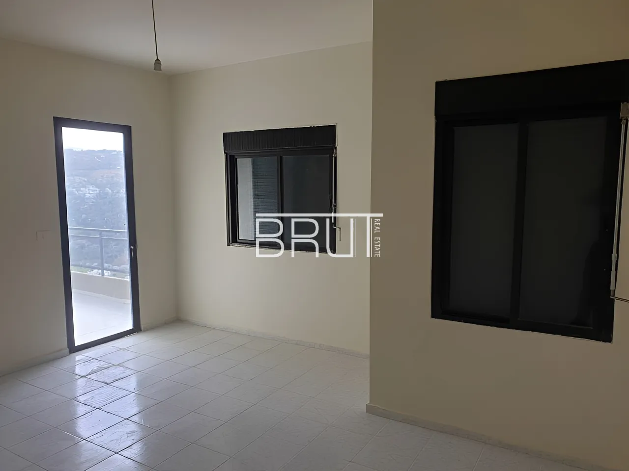Apartment for Sale in Feitroun