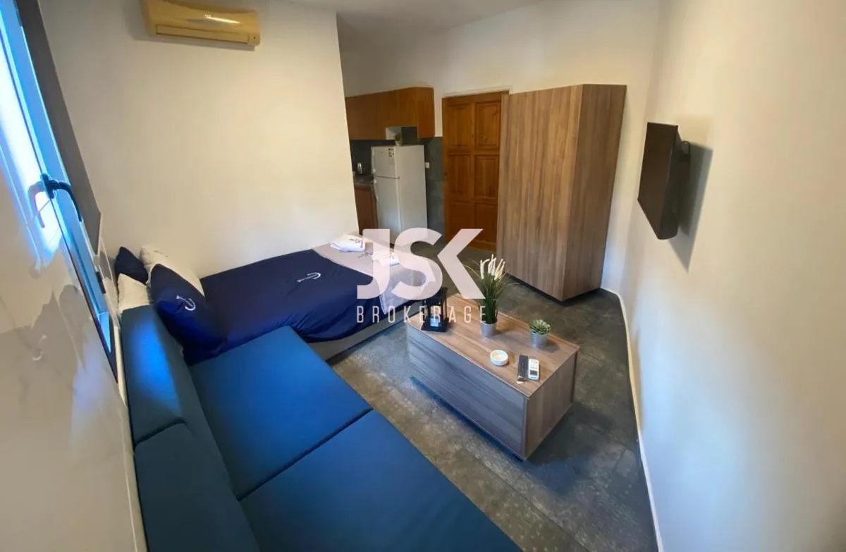 Studio for rent in Halat