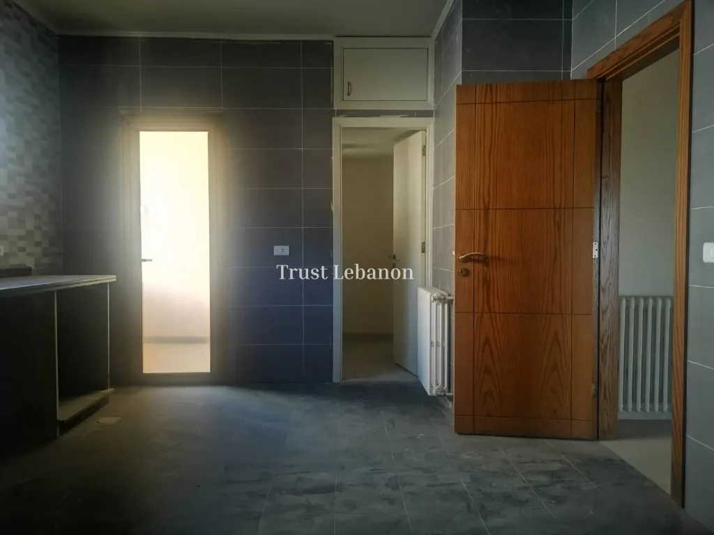 Apartment for sale in Jouret El Ballout, Lebanon