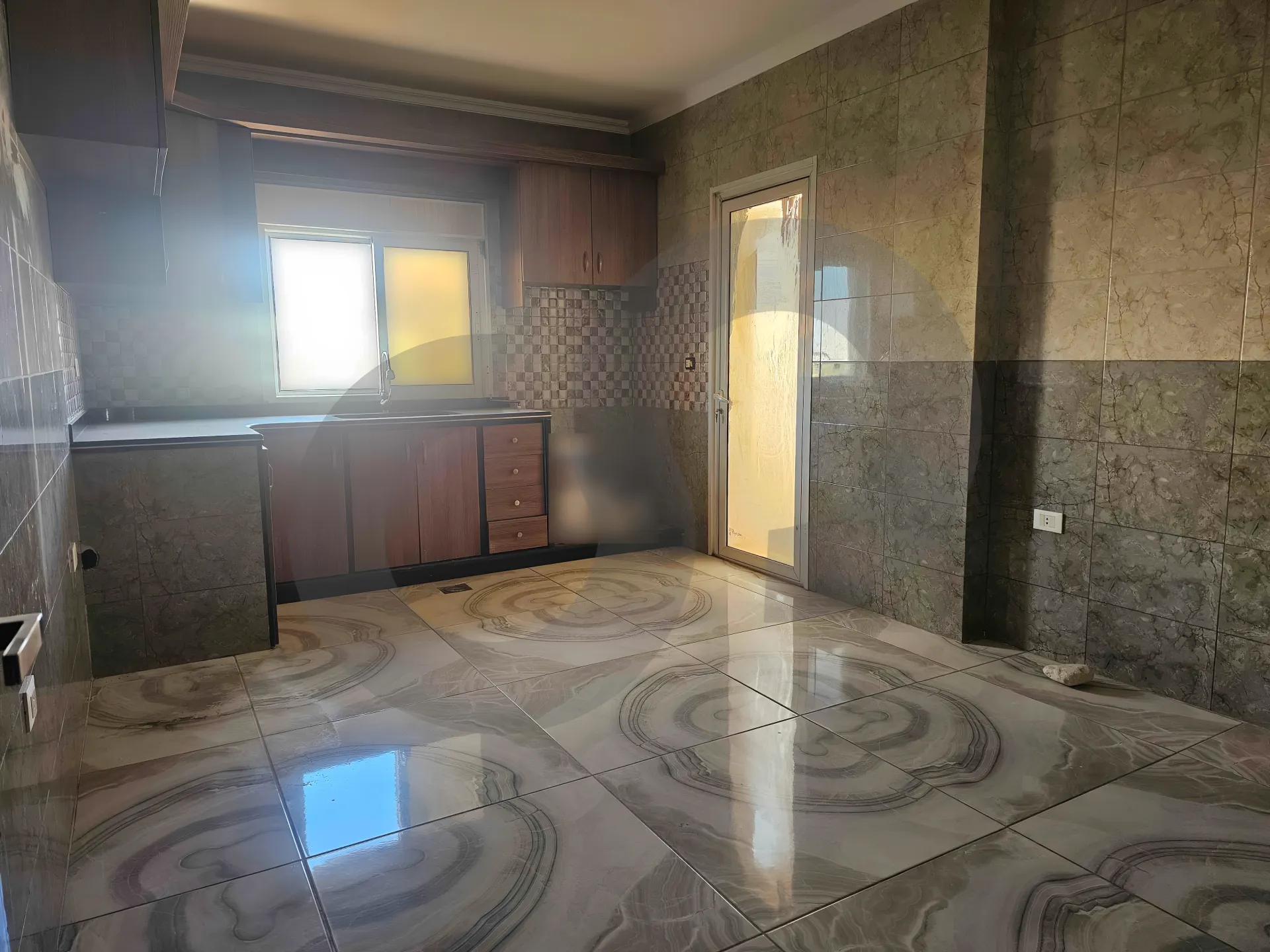 Apartment for Sale in Btouratij
