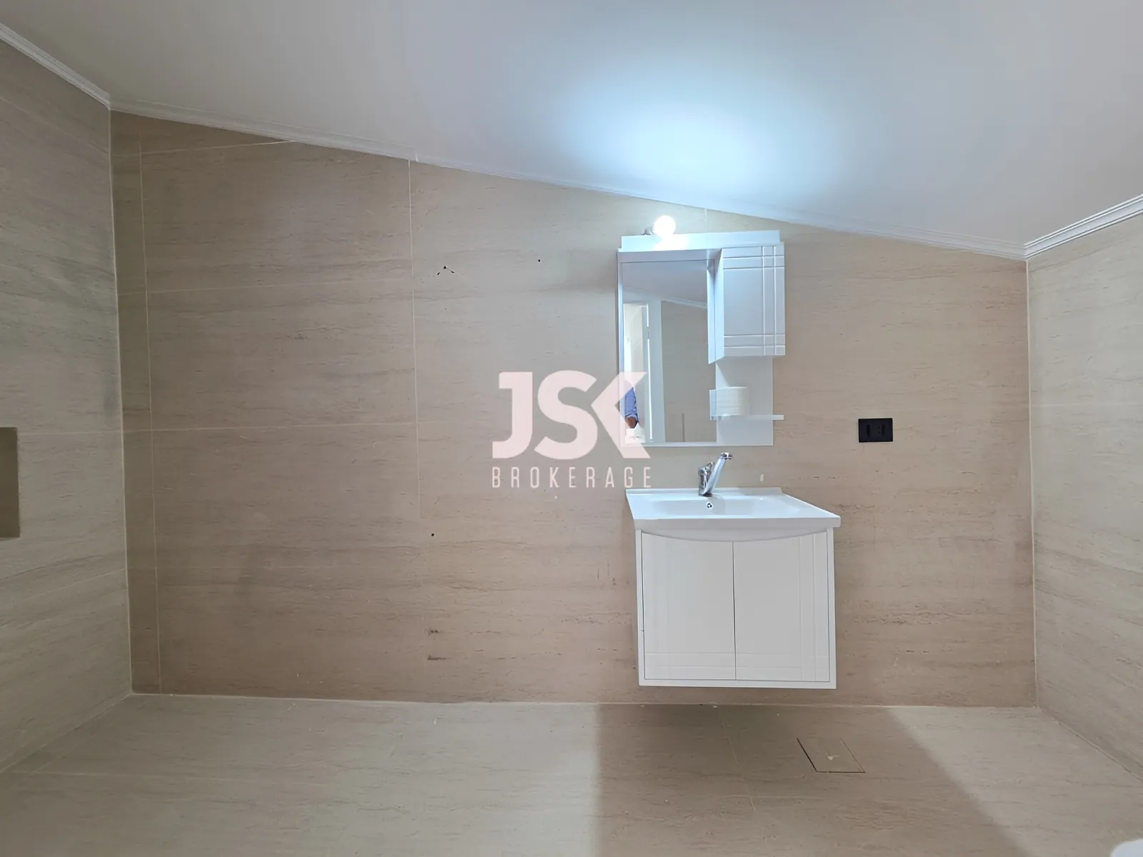 Duplex for Sale in Louaize