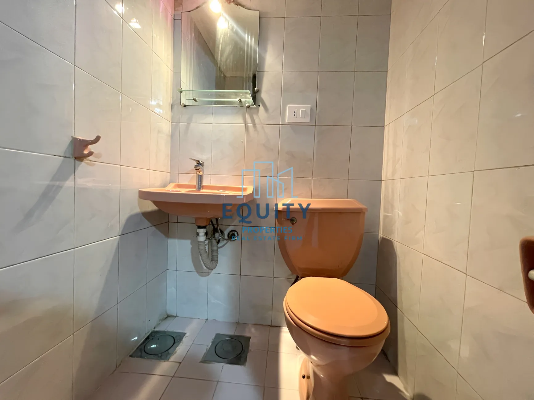 Apartment for rent in Ain El Rihaneh, Lebanon - 2 bed, 2 bath