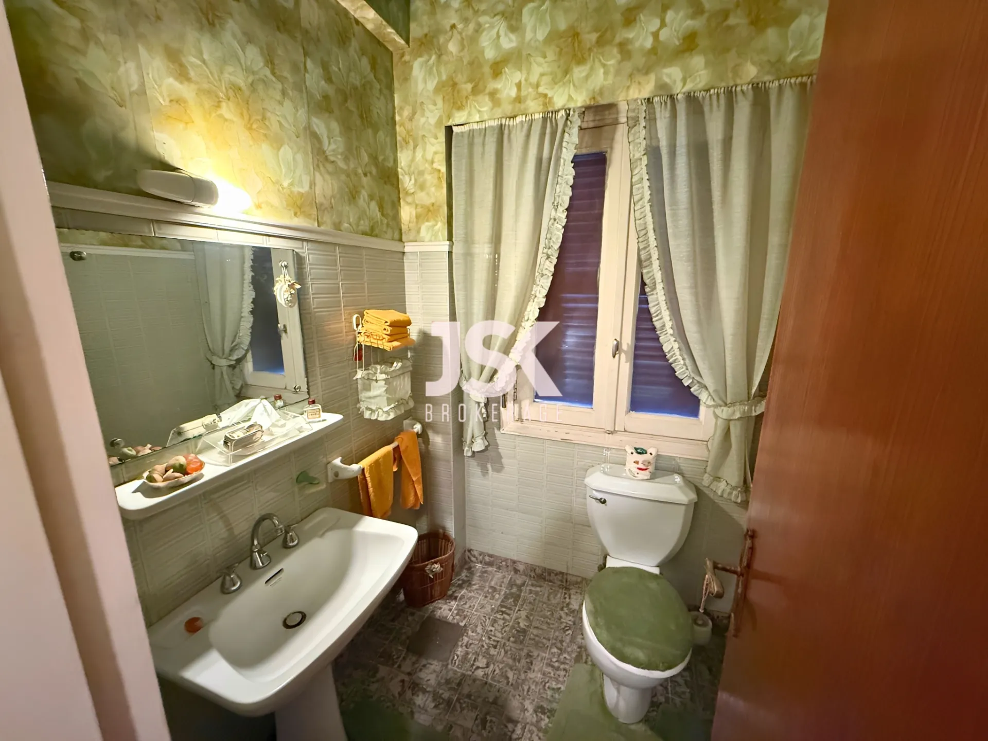 Apartment for Sale in Achrafieh