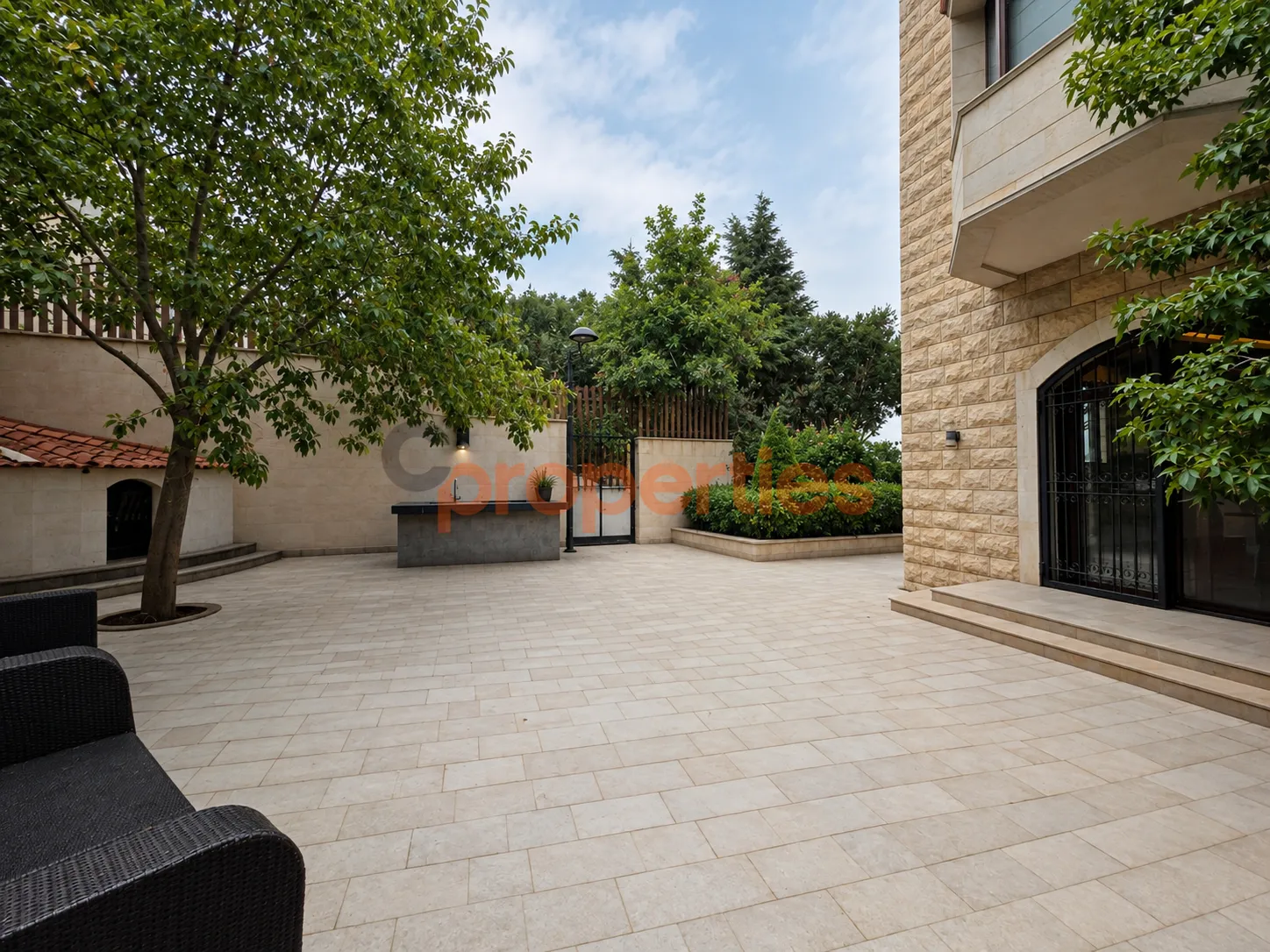 Villa for Rent in Ain Saadeh