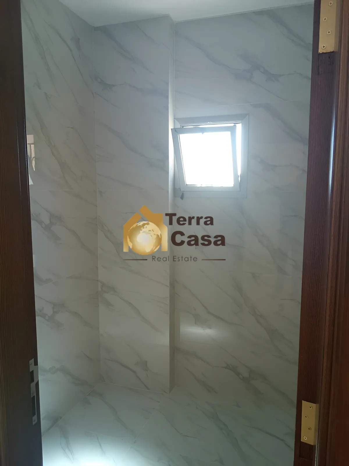 Apartment for Sale in Ksara