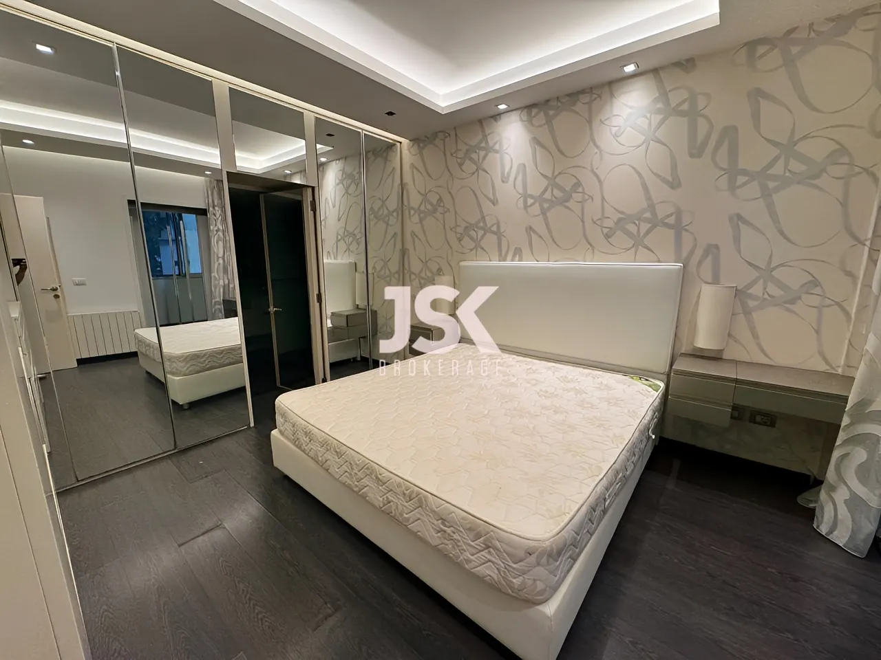 Apartment for Rent in Ras Beirut