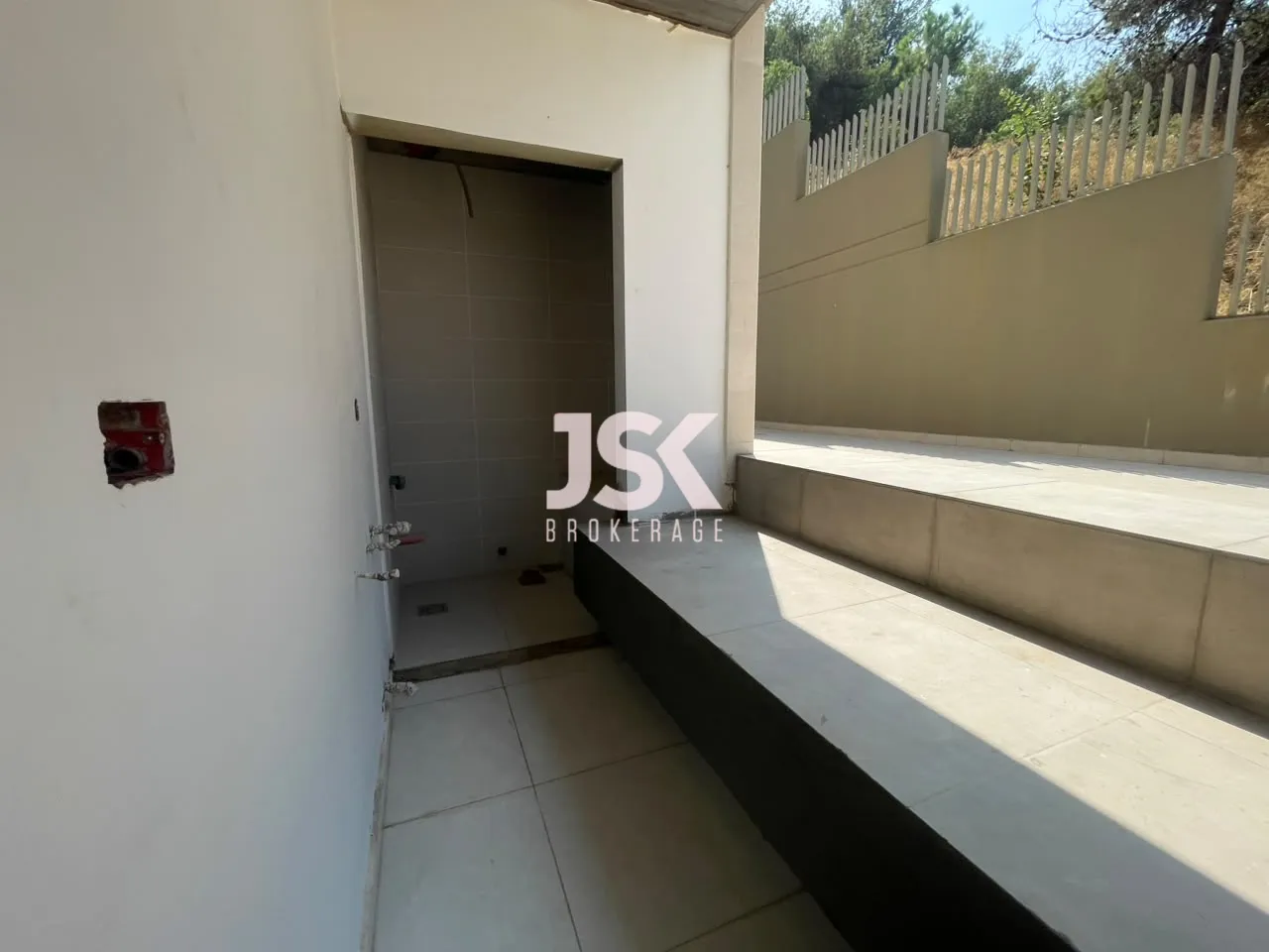 Apartment for Sale in Bsalim