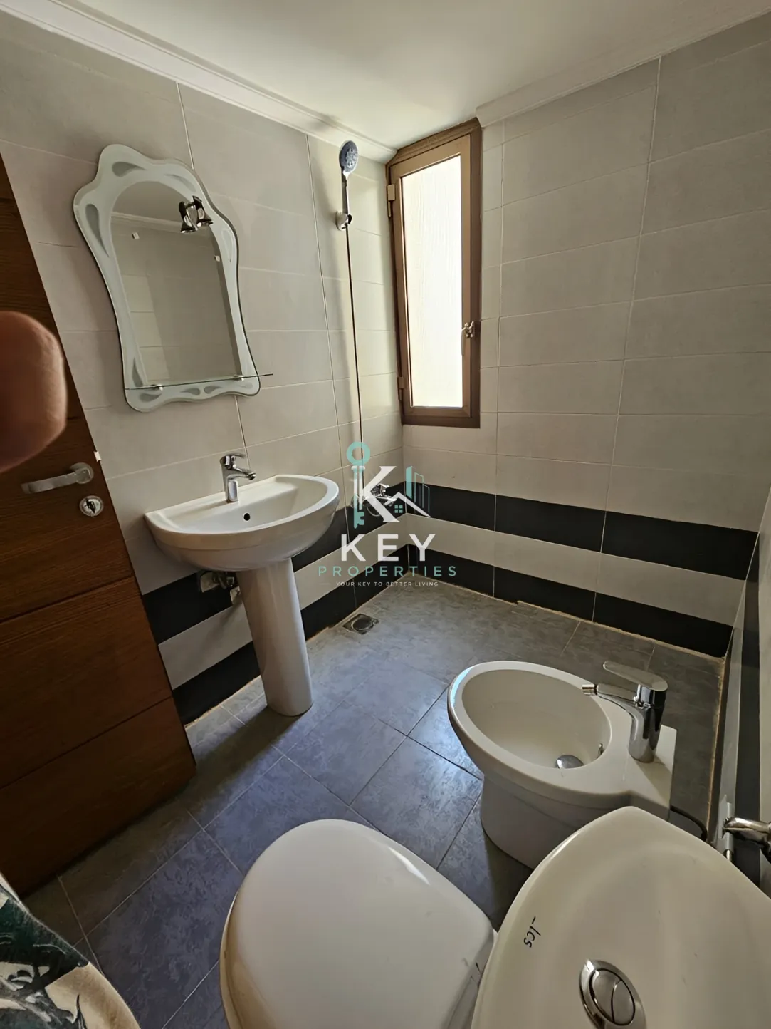Apartment for rent in Blat, Lebanon - 4 bed, 3 bath
