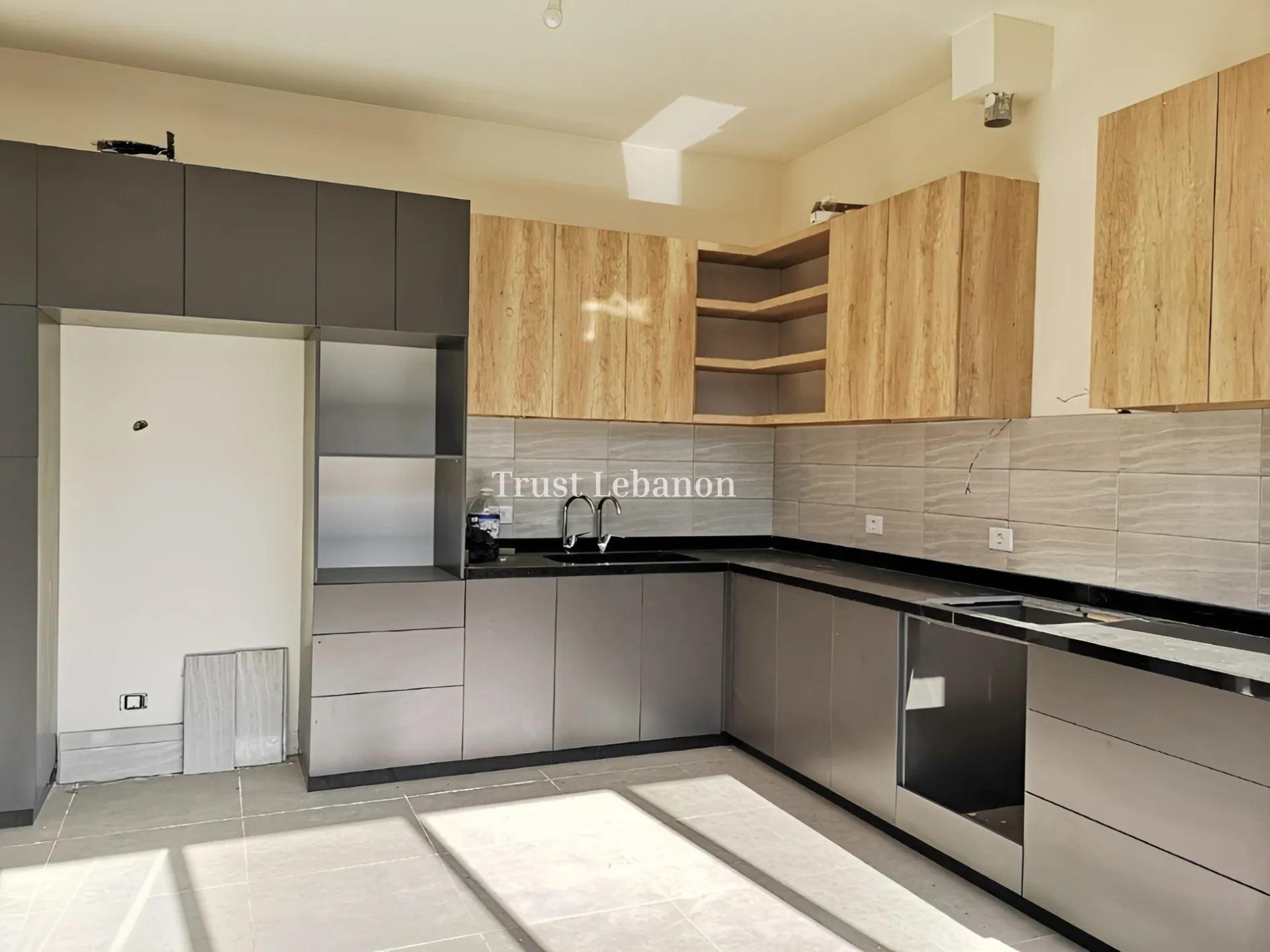Apartment for sale in Baabdat, Lebanon - 2 bed, 3 bath