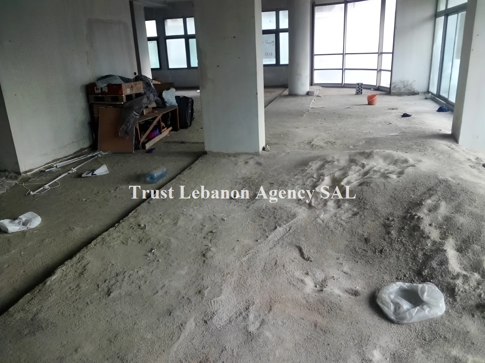 Shop for sale in Beirut, Ras El Nabeh
