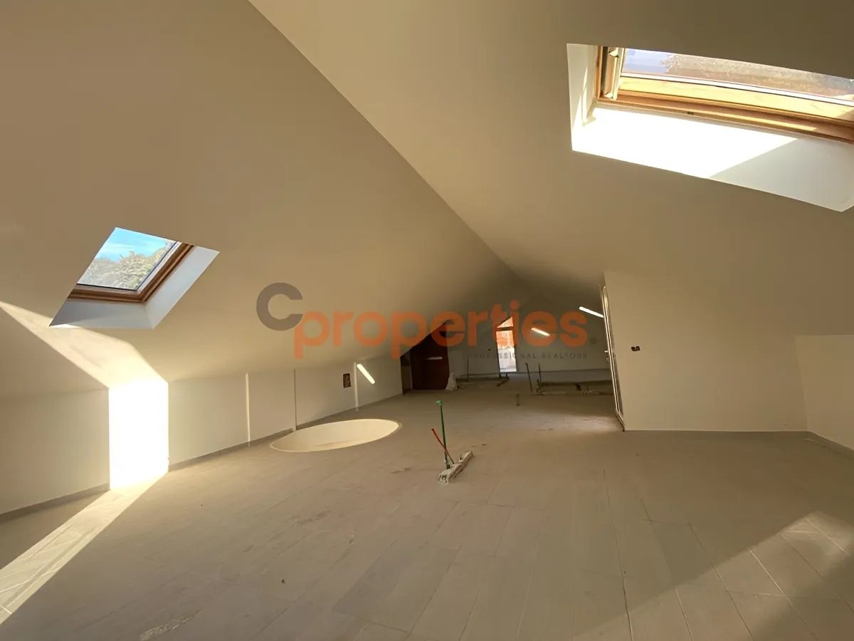Duplex for Sale in Fatqa - 4 bed, 3 bath