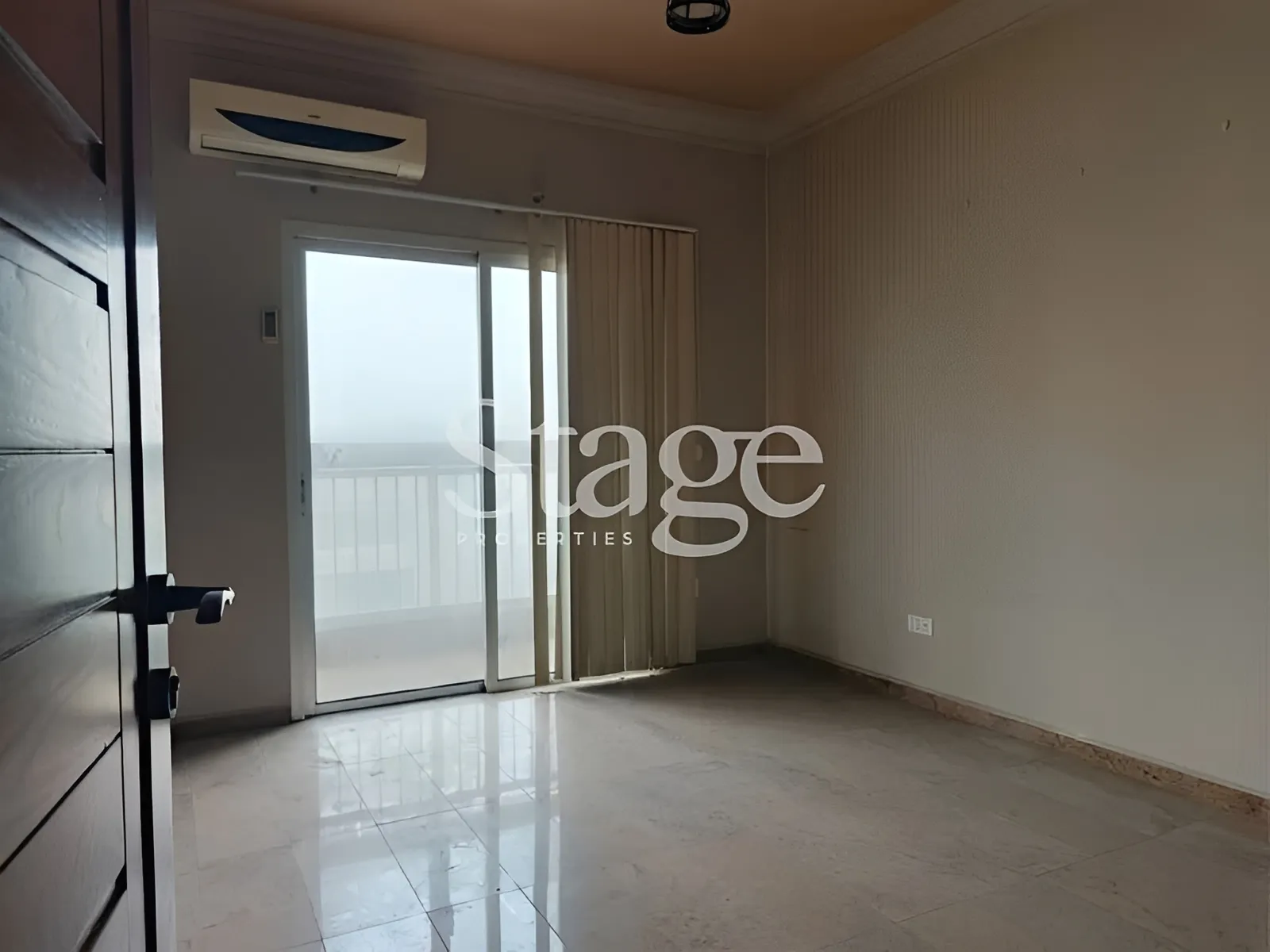 Office for rent in Zalqa