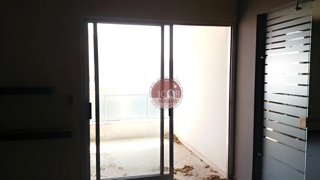 Office for rent in Jdeideh