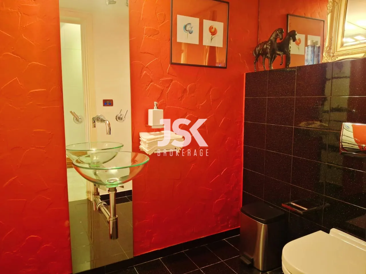 Duplex for Sale in Haret Sakher