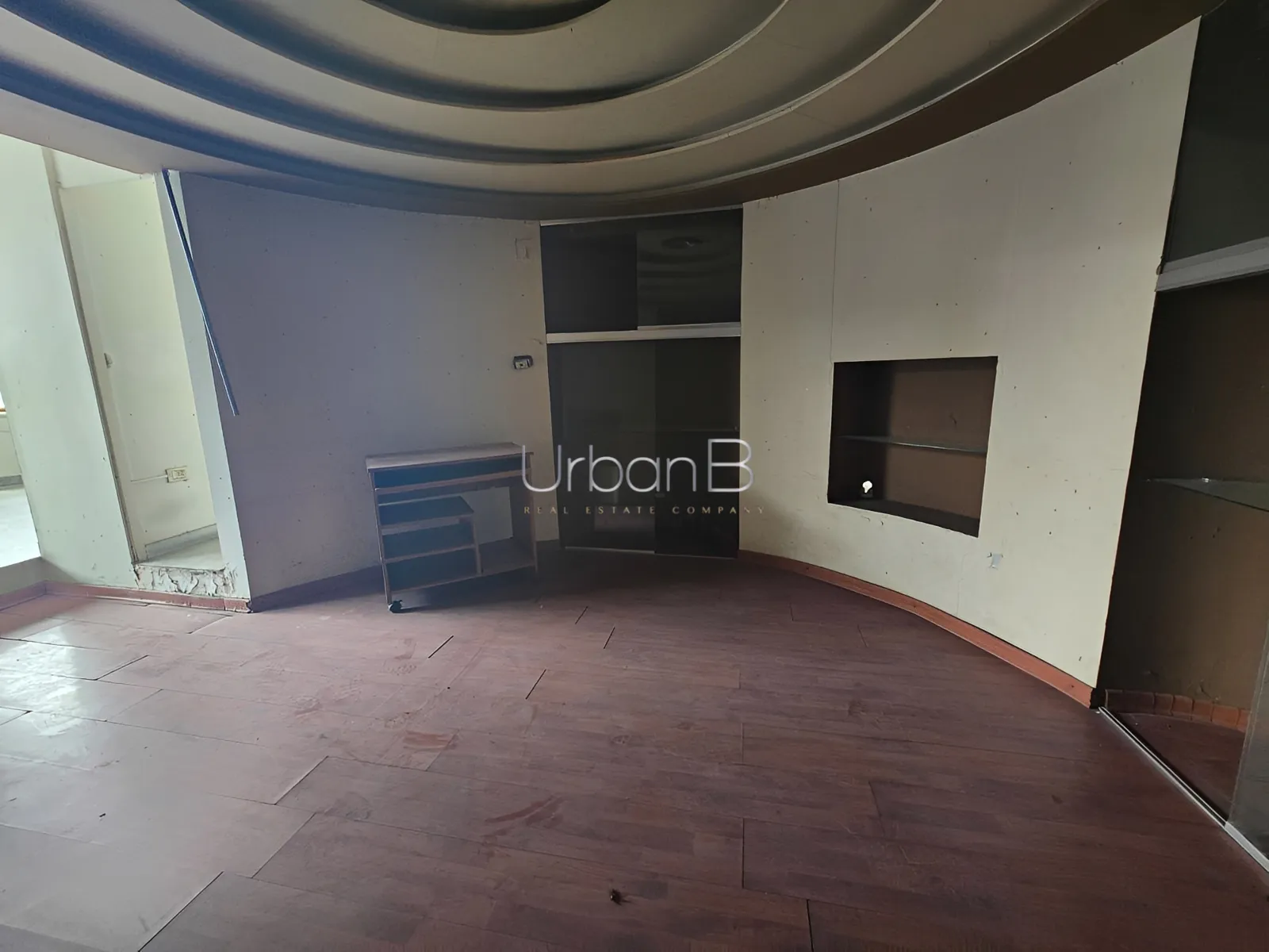 Shop for rent in Hamra, beirut, lebanon