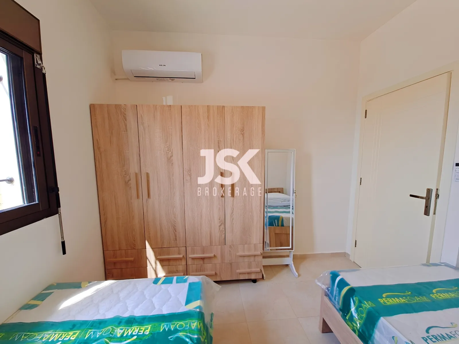 Apartment for Rent in Halat