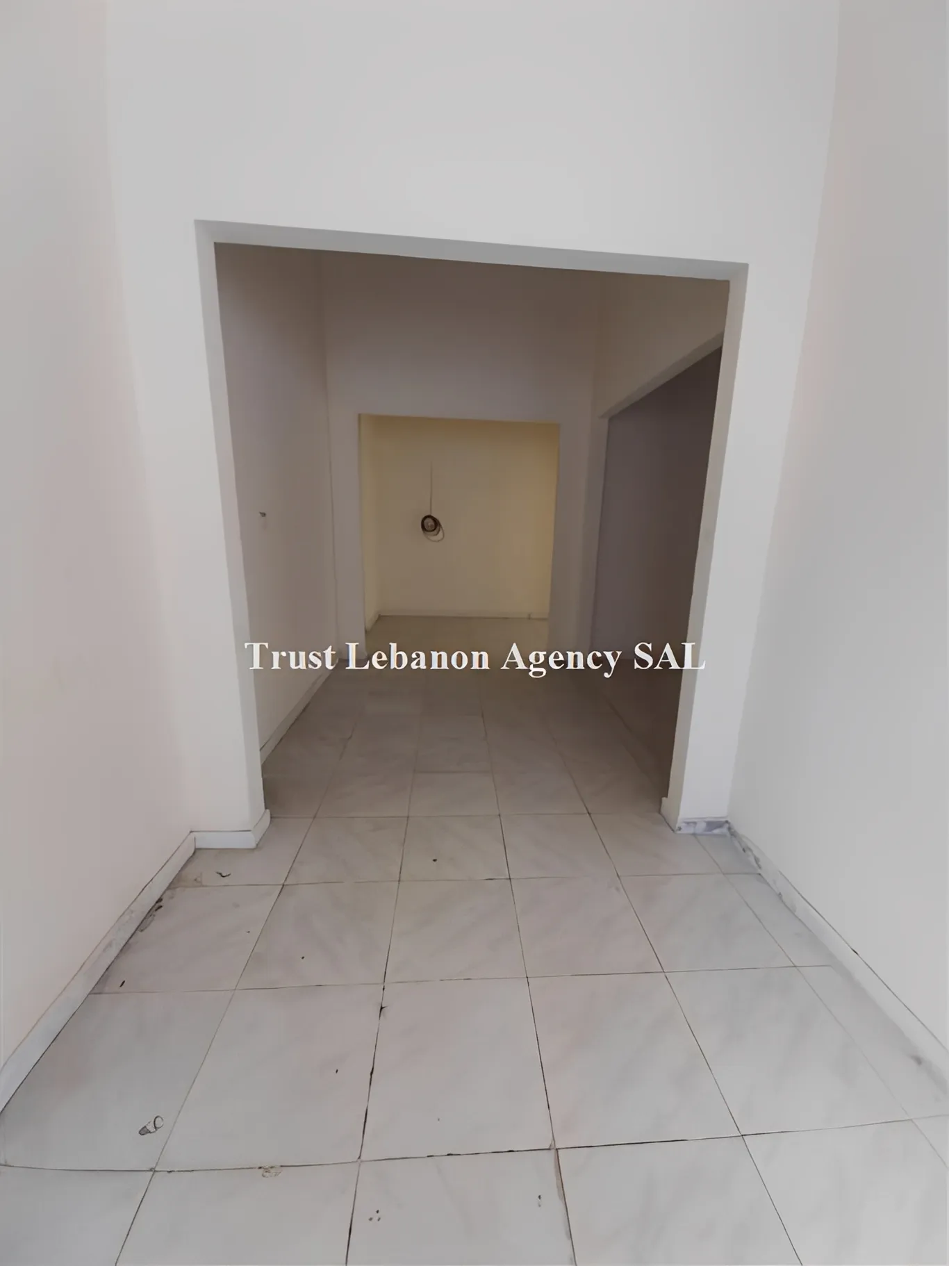 Commercial Property For Sale in Beirut, Hamra
