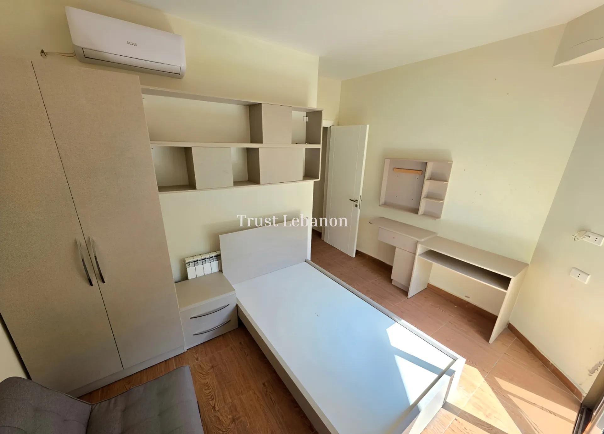 Apartment for sale in Qornet El Hamra, Lebanon
