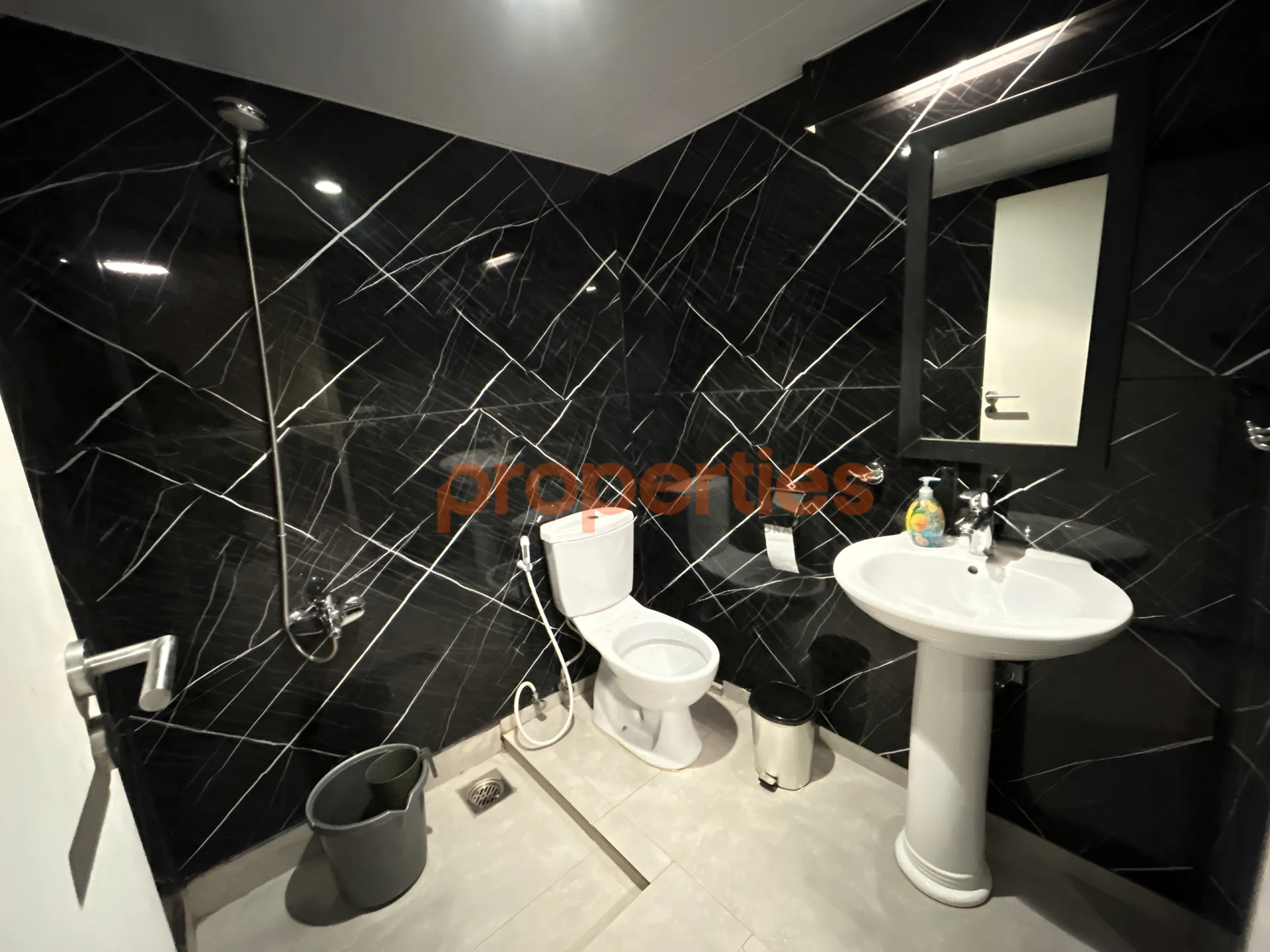 Chalet for Rent in Safra