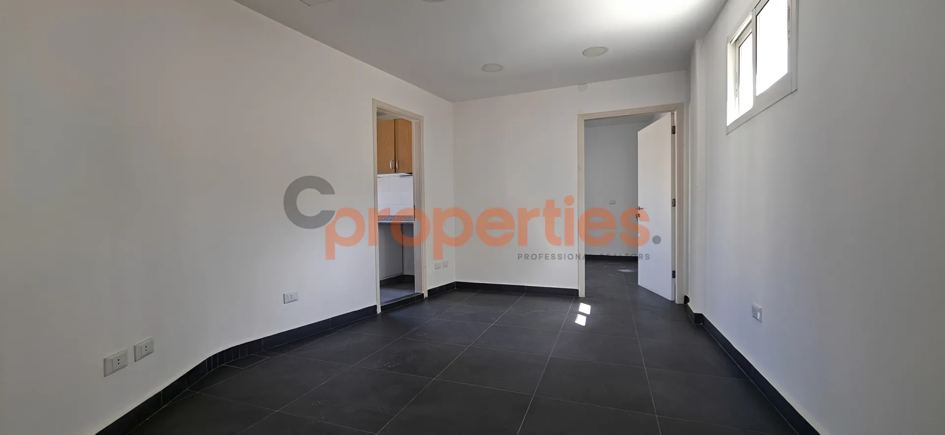 Office for Rent in Achrafieh