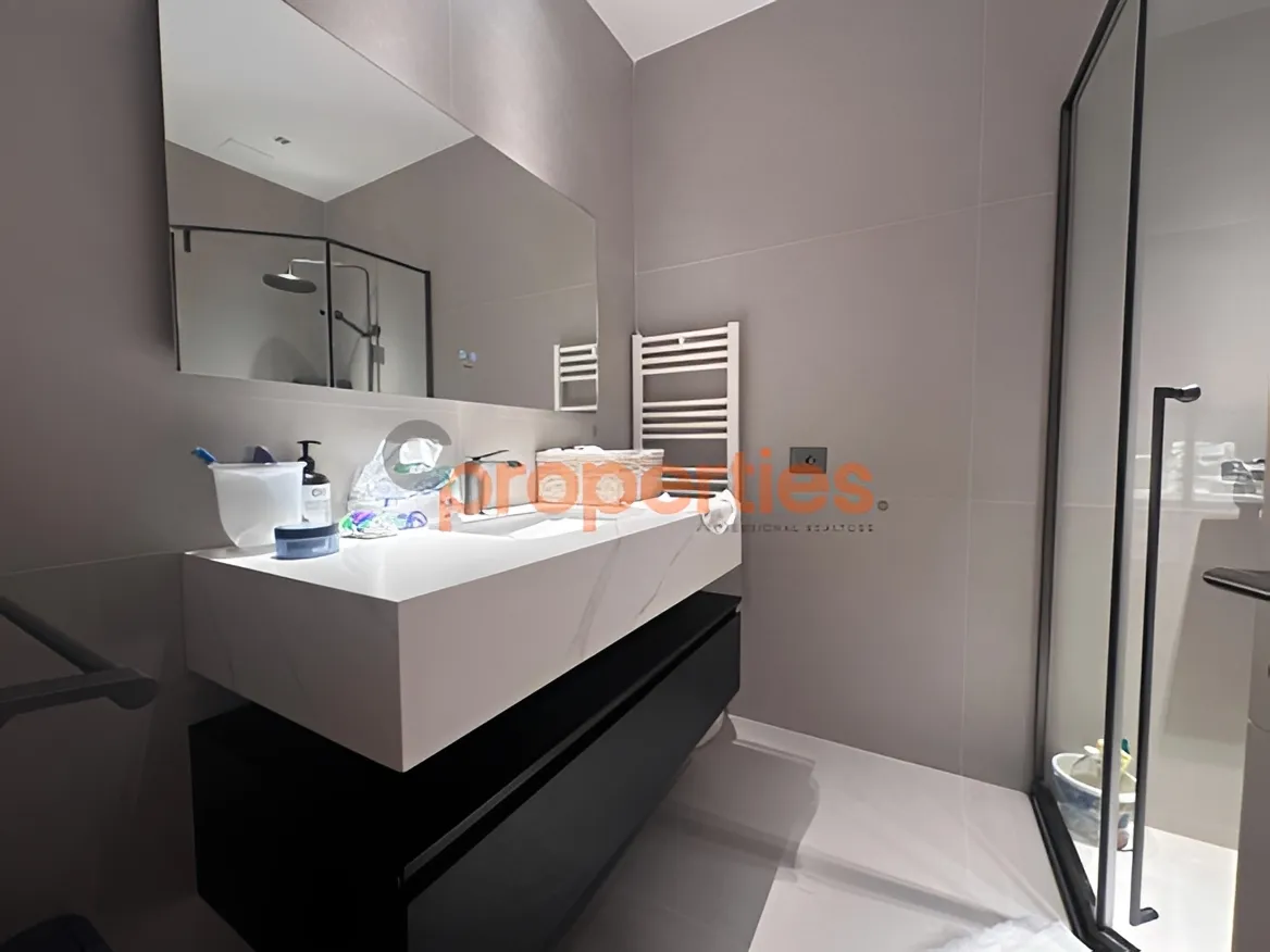 Apartment for Sale in Raoucheh