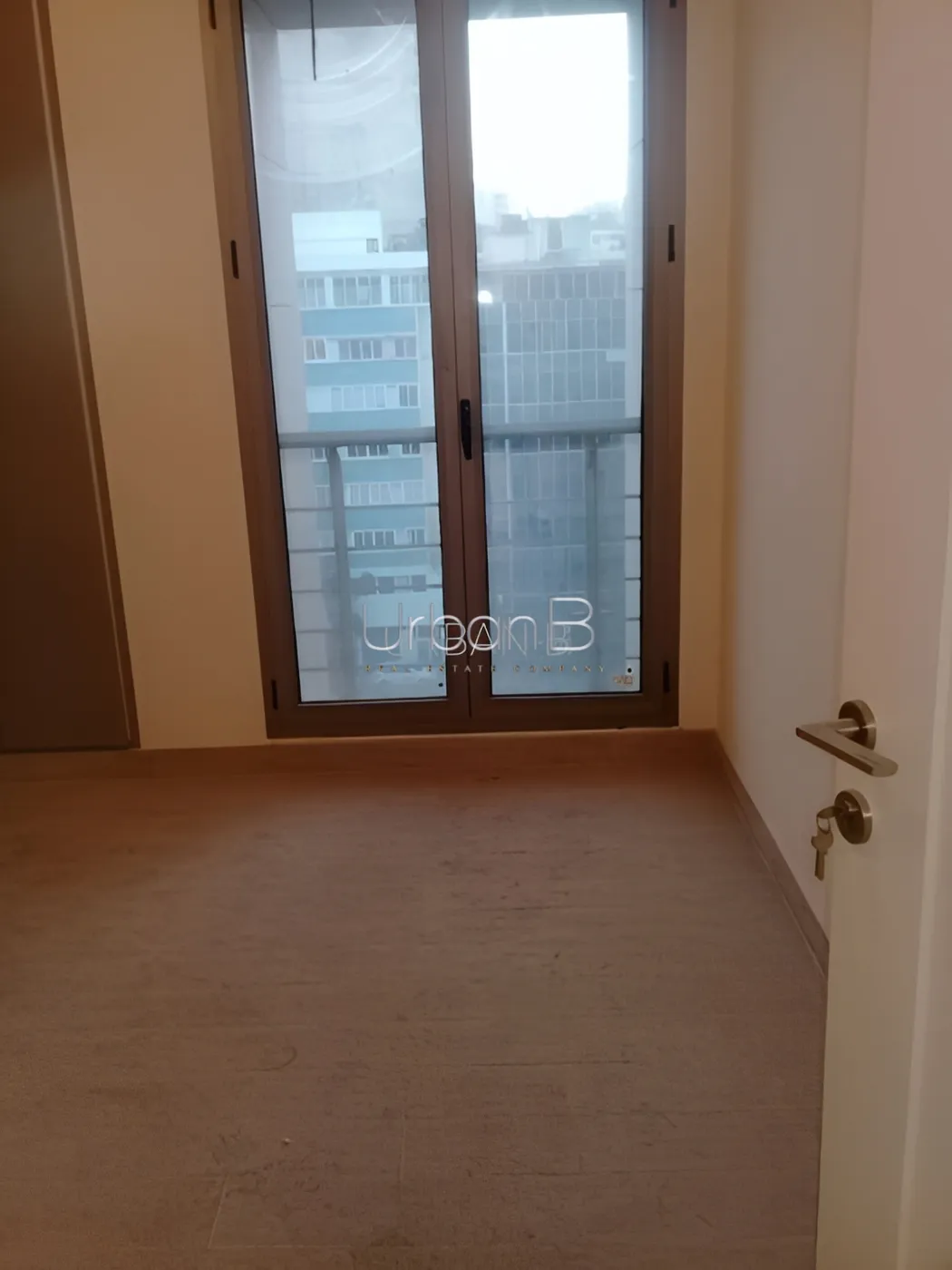Apartment for rent in Hamra, Beirut, Lebanon - 3 bed, 3 bath