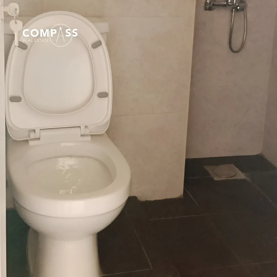 Apartment for rent in Achrafieh, Beirut, Lebanon - 2 bed, 2 bath