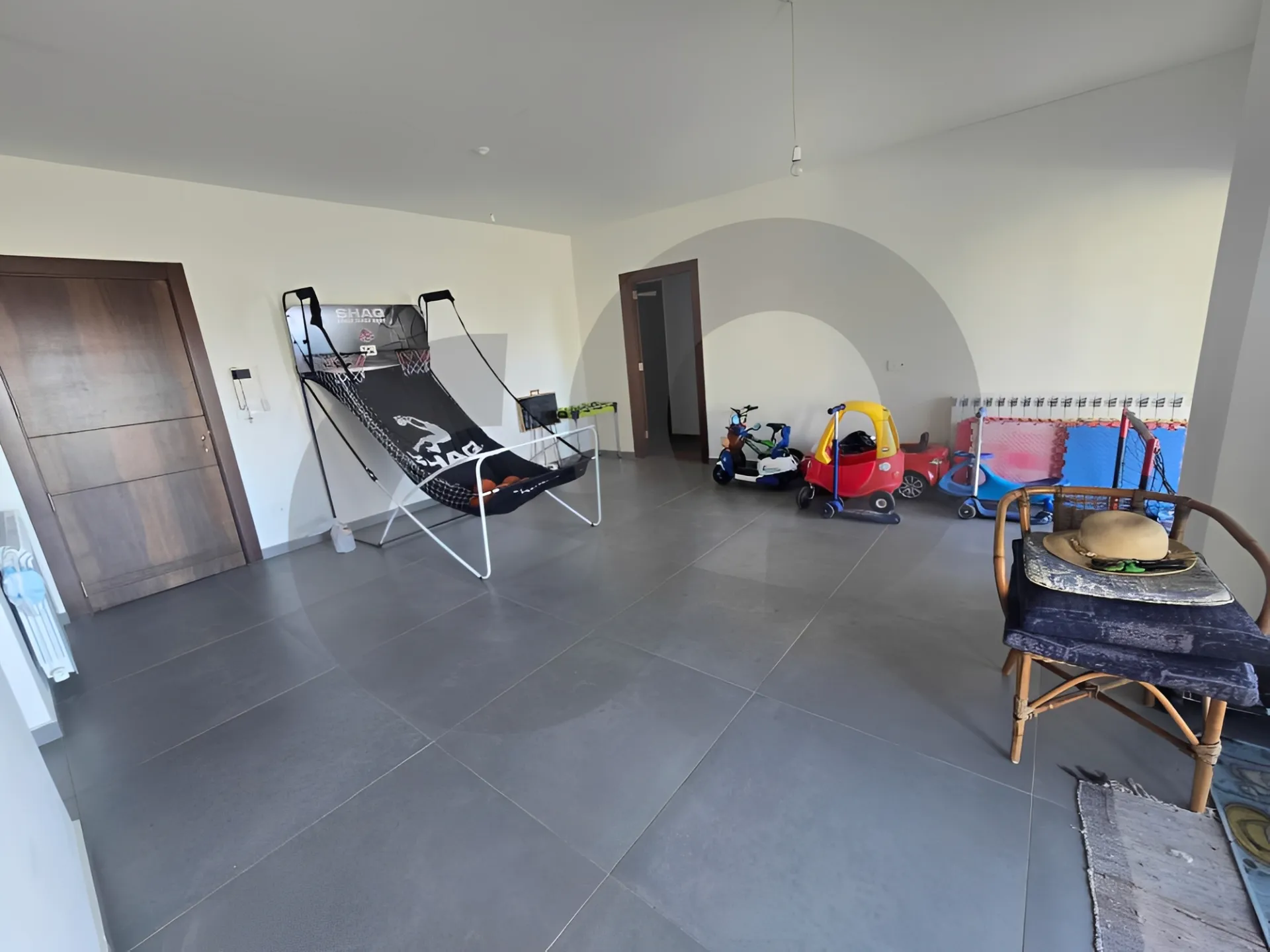 Apartment for Sale in Fatqa - 4 bed, 3 bath