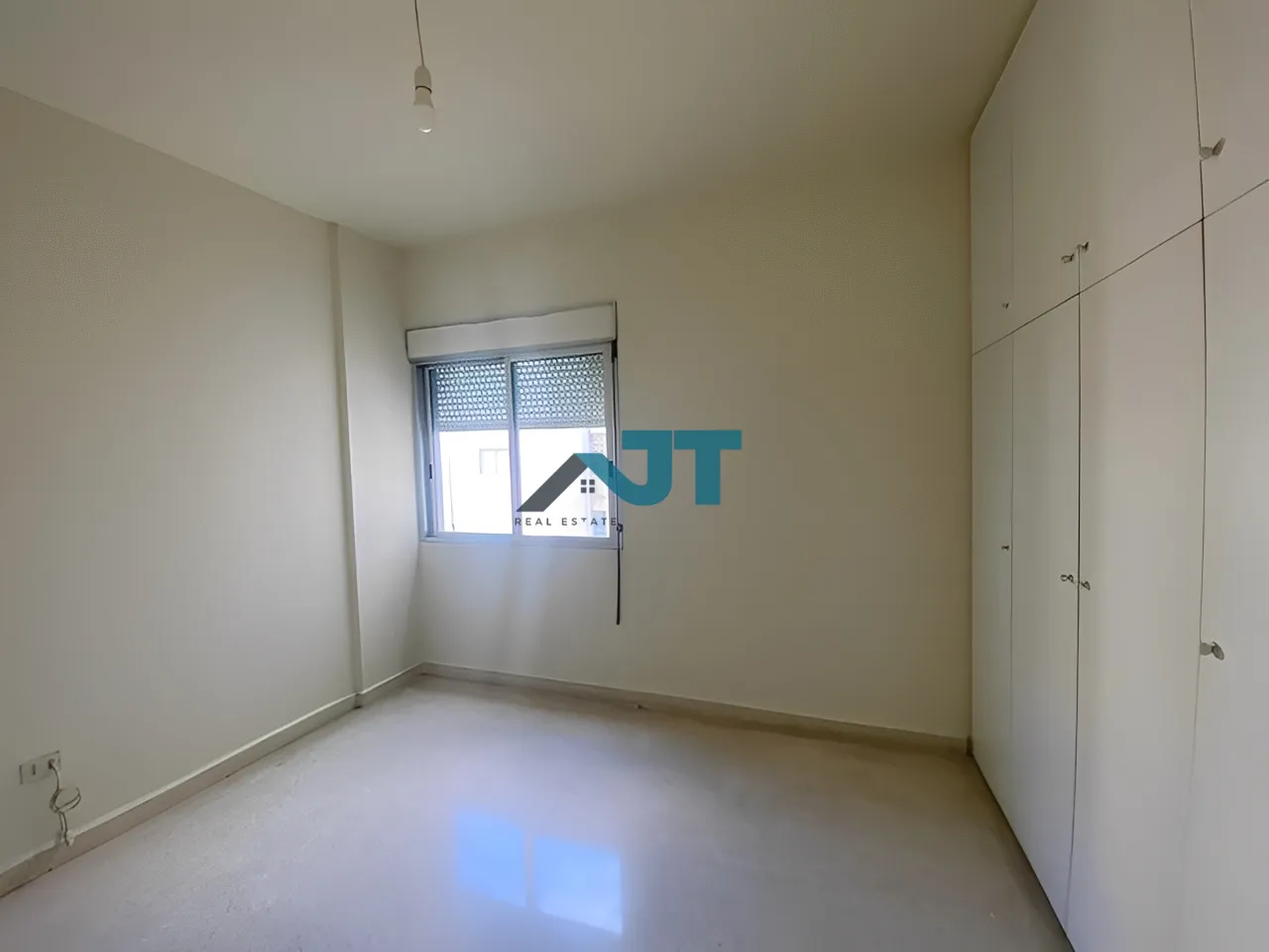 Apartment for Sale in Awkar