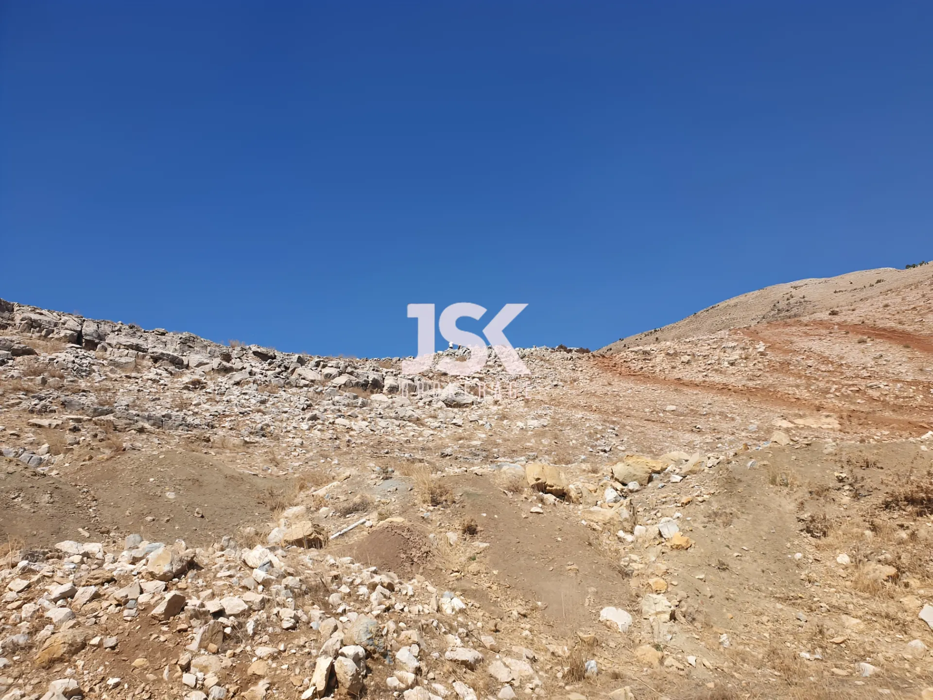 Land for Sale in Falougha-Khalouat