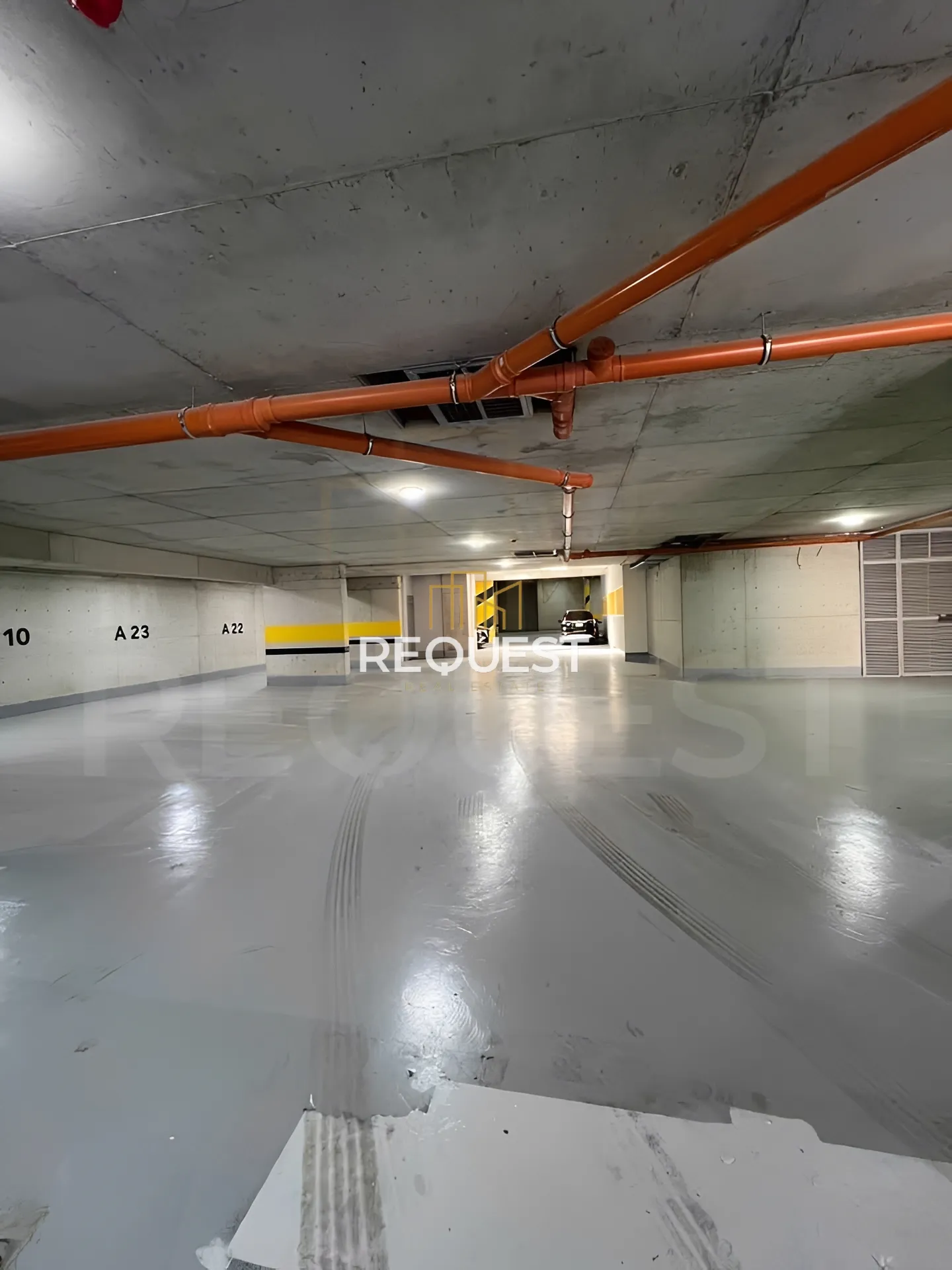 Office for sale in Haouch el oumaraa, lebanon