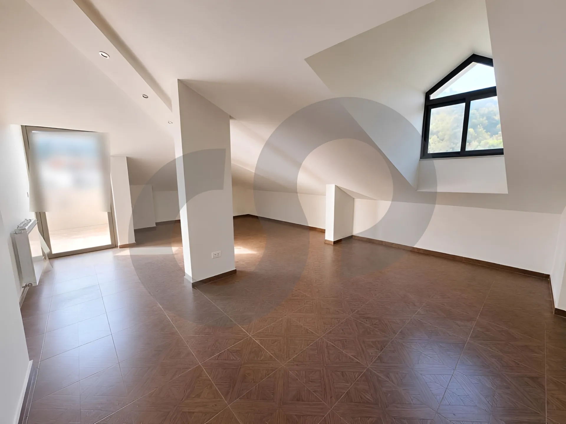 Apartment for Sale in Montiverdi - 3 bed, 3 bath