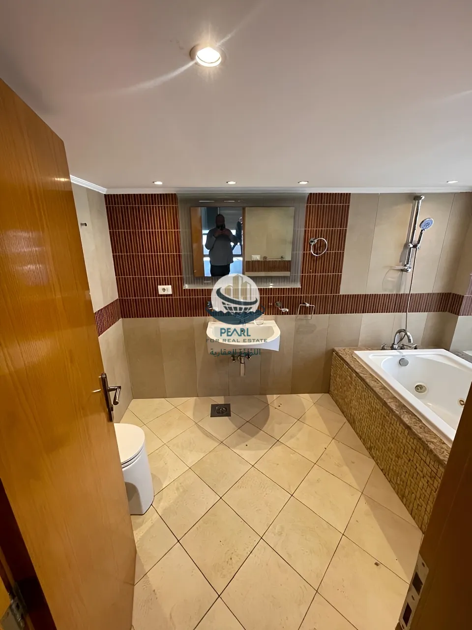 Apartment for sale in Ramleh al bayda, beirut, lebanon