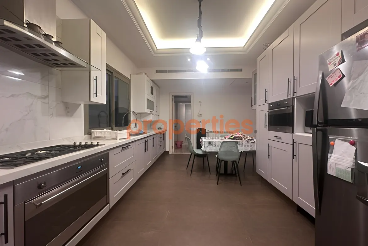 Apartment for rent in Raoucheh