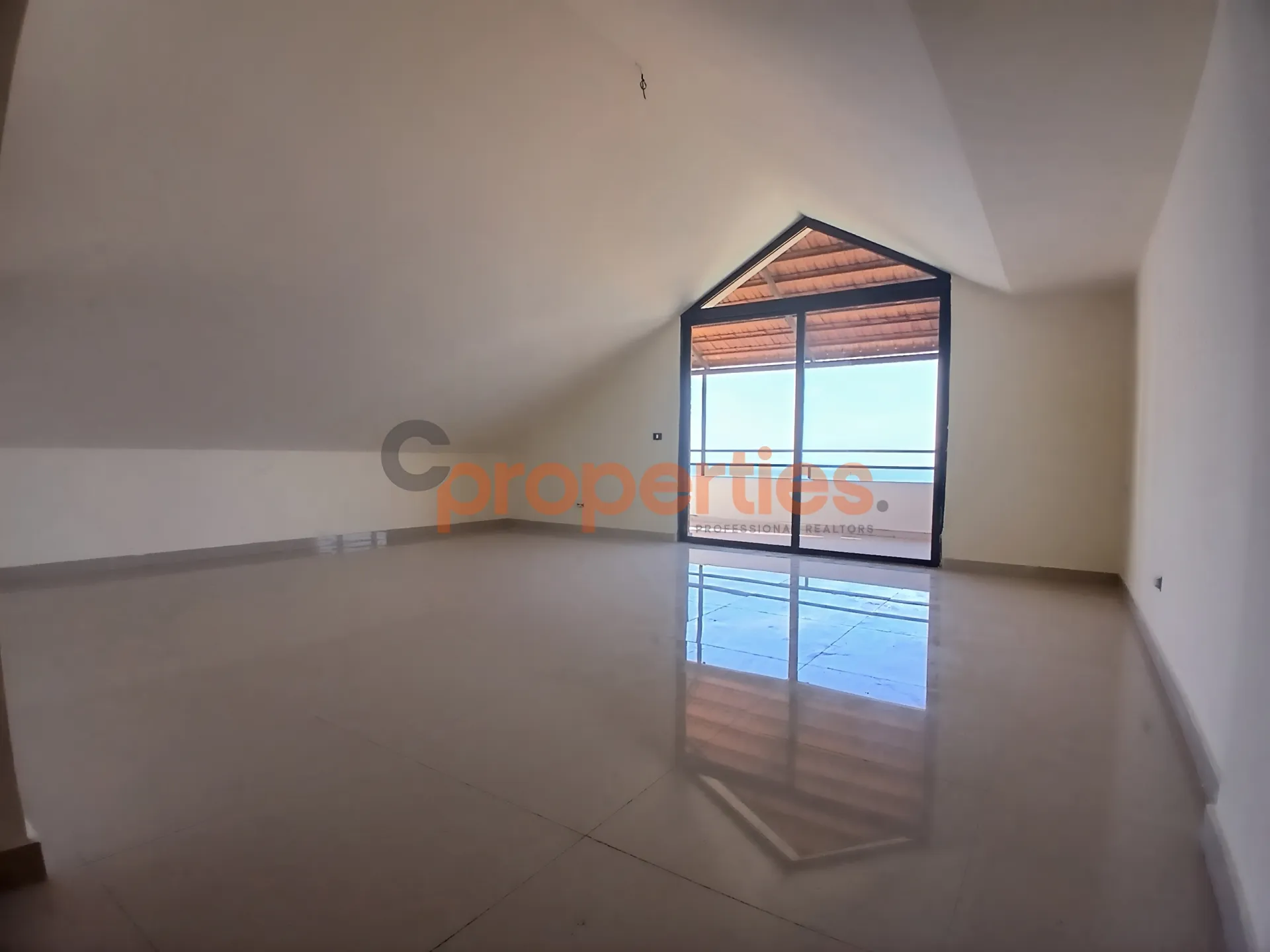 Apartment for Sale in Nahr Ibrahim