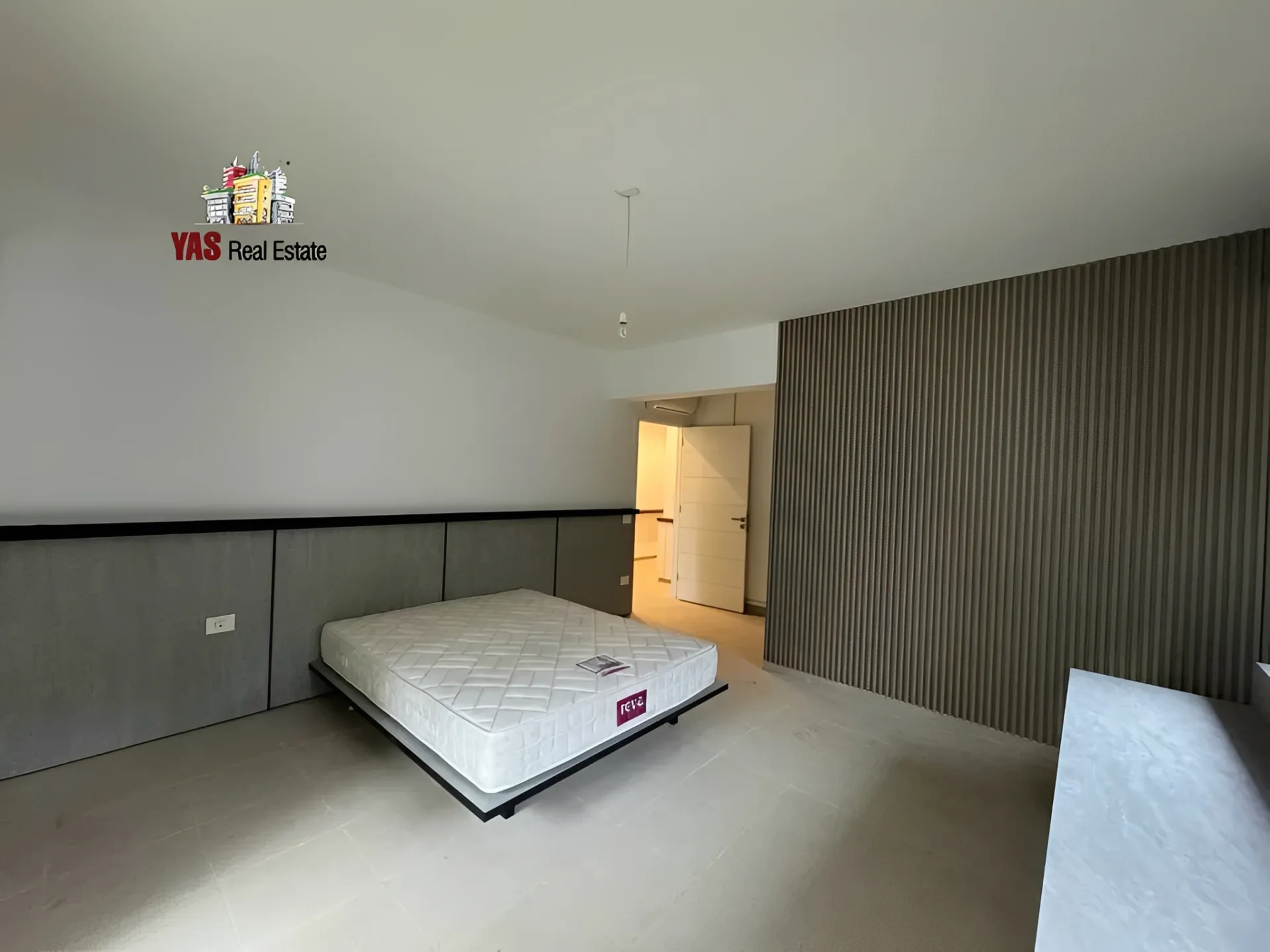 Apartment for Sale in Ballouneh