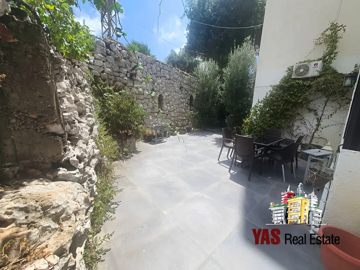 Apartment for Sale in Ballouneh